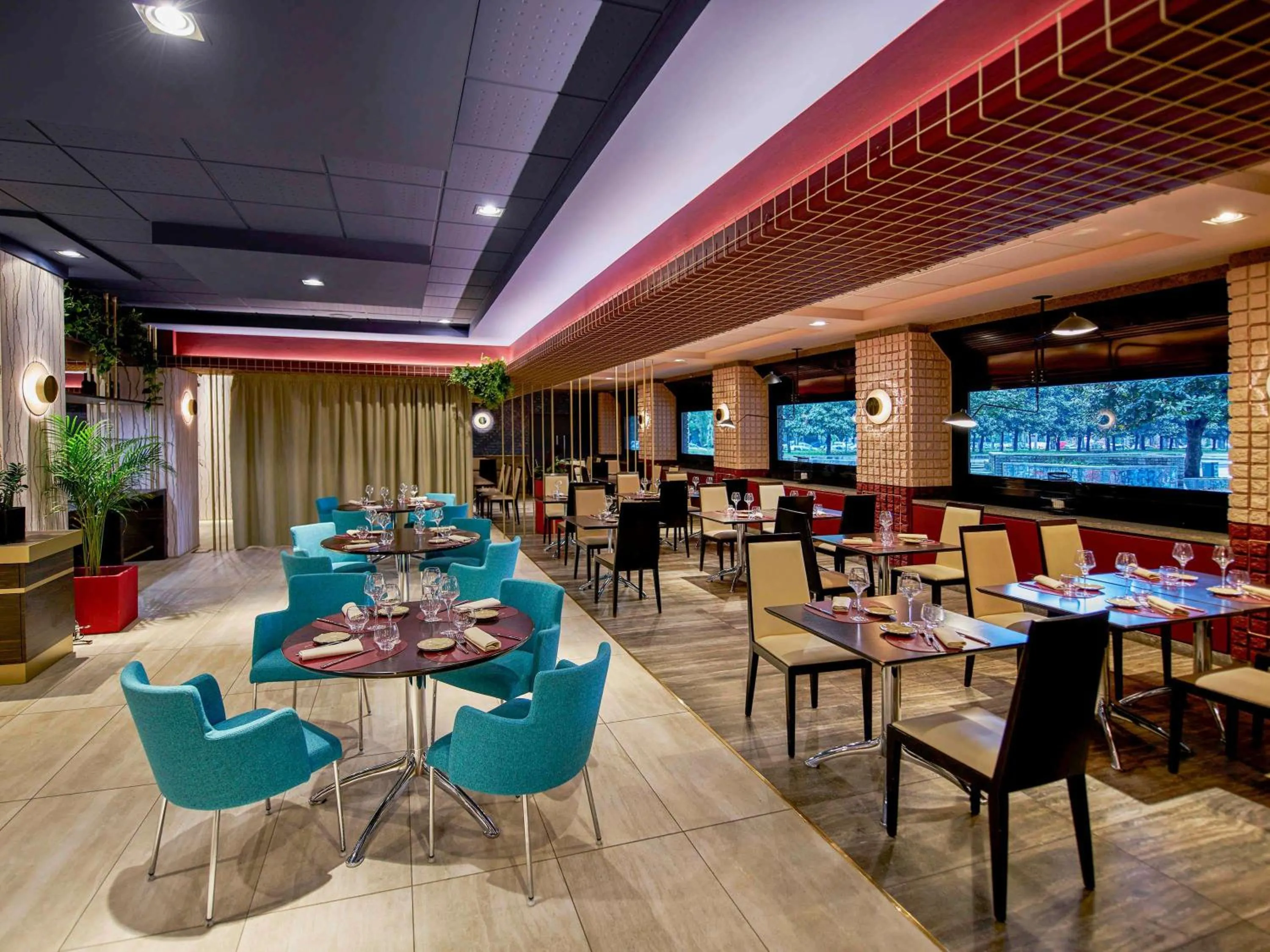 Property building in Novotel Milano Nord Ca' Granda