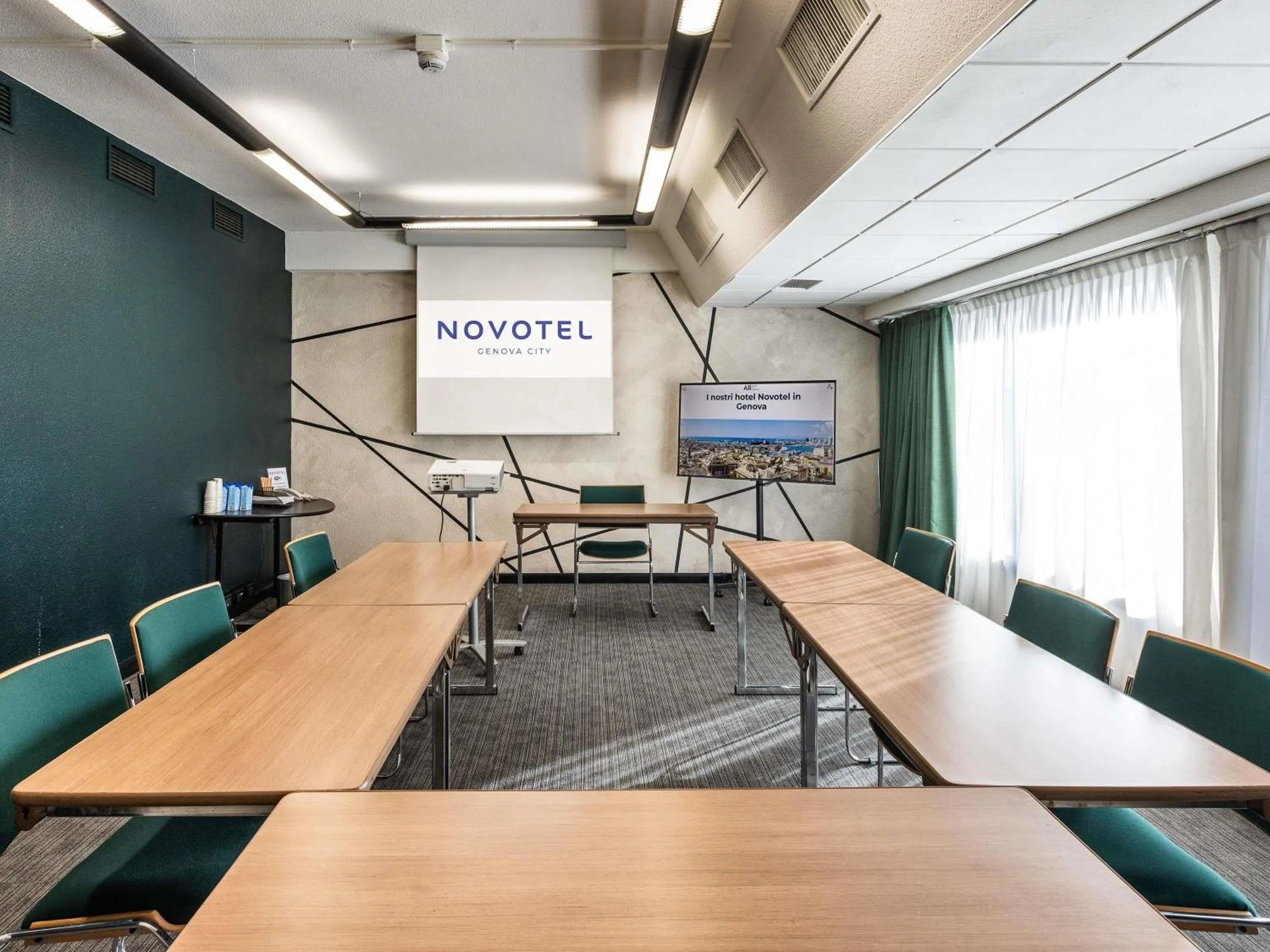 Meeting/conference room in Novotel Genova City