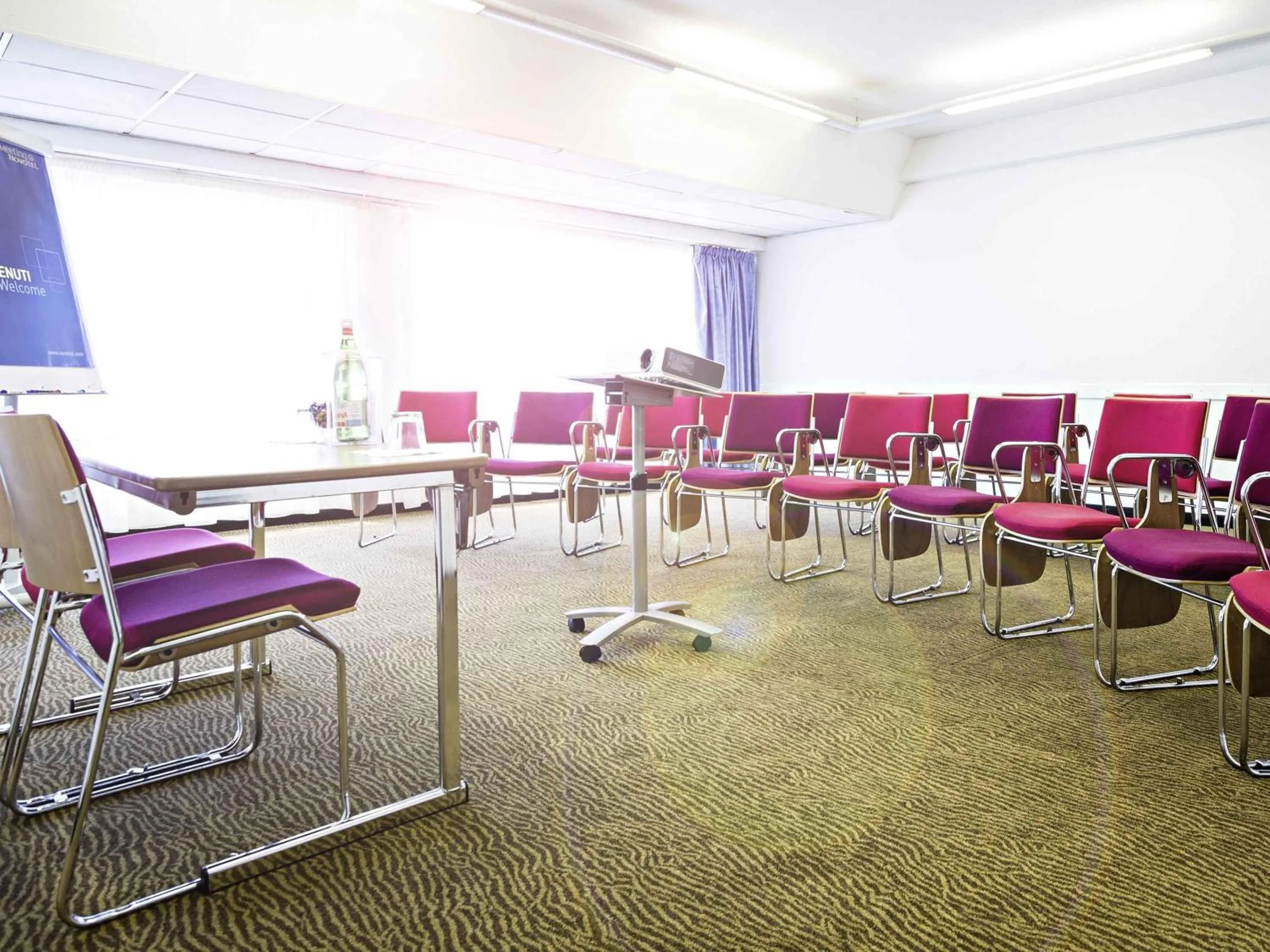 Meeting/conference room in Novotel Genova City