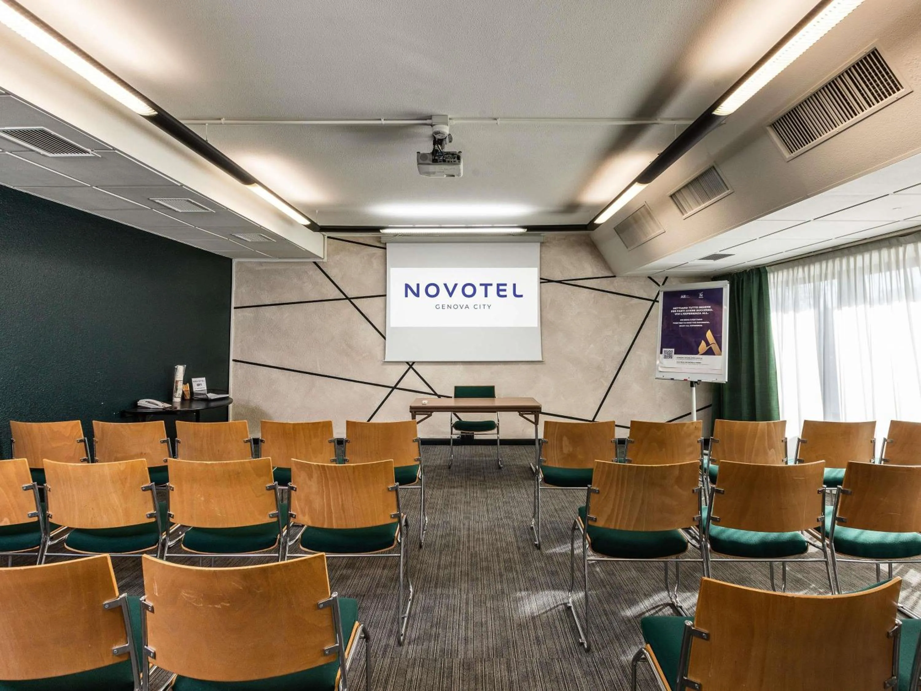 Meeting/conference room in Novotel Genova City