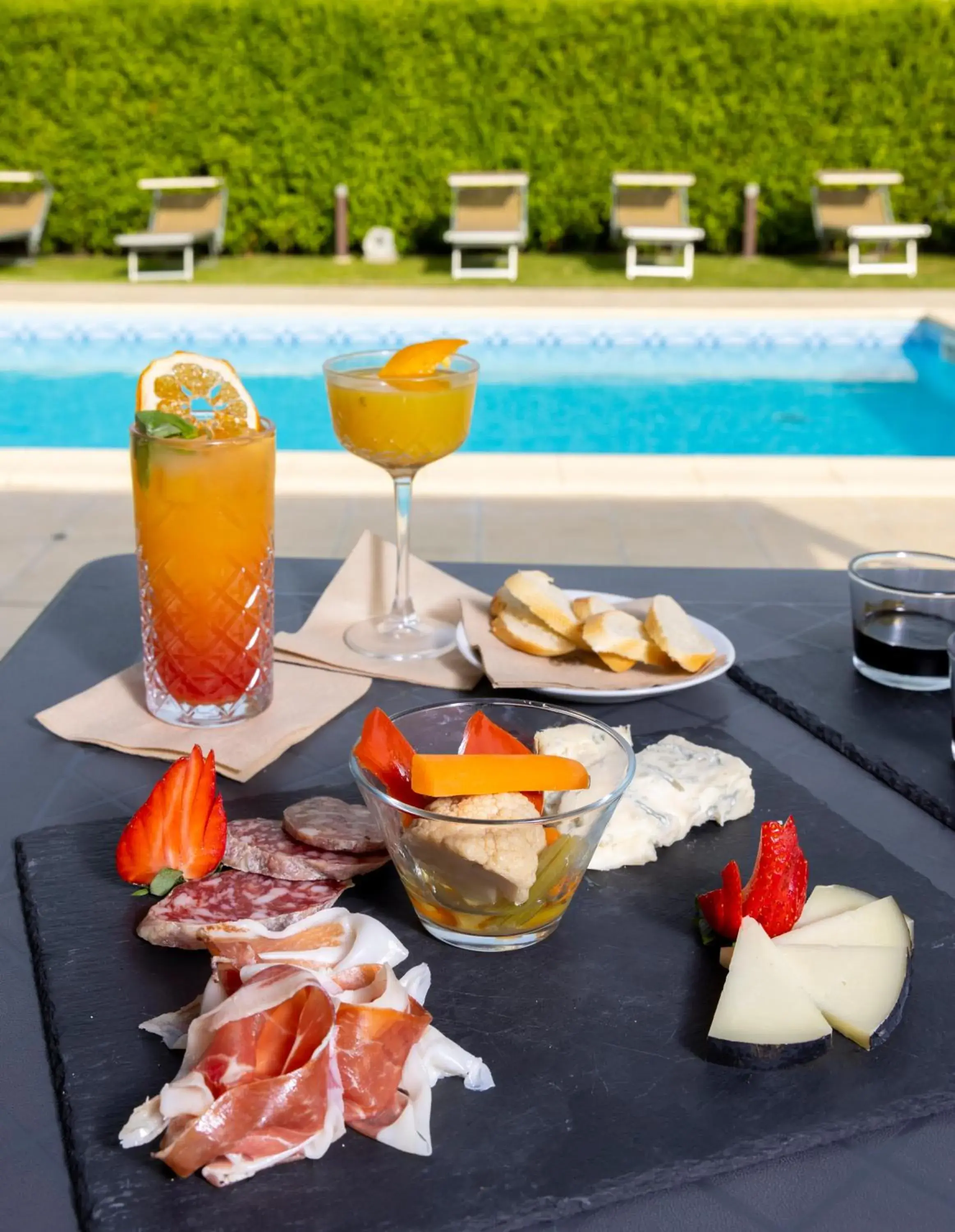 Swimming pool in Best Western Plus Hotel Farnese Swimming pool in Best Western Plus Hotel Farnese