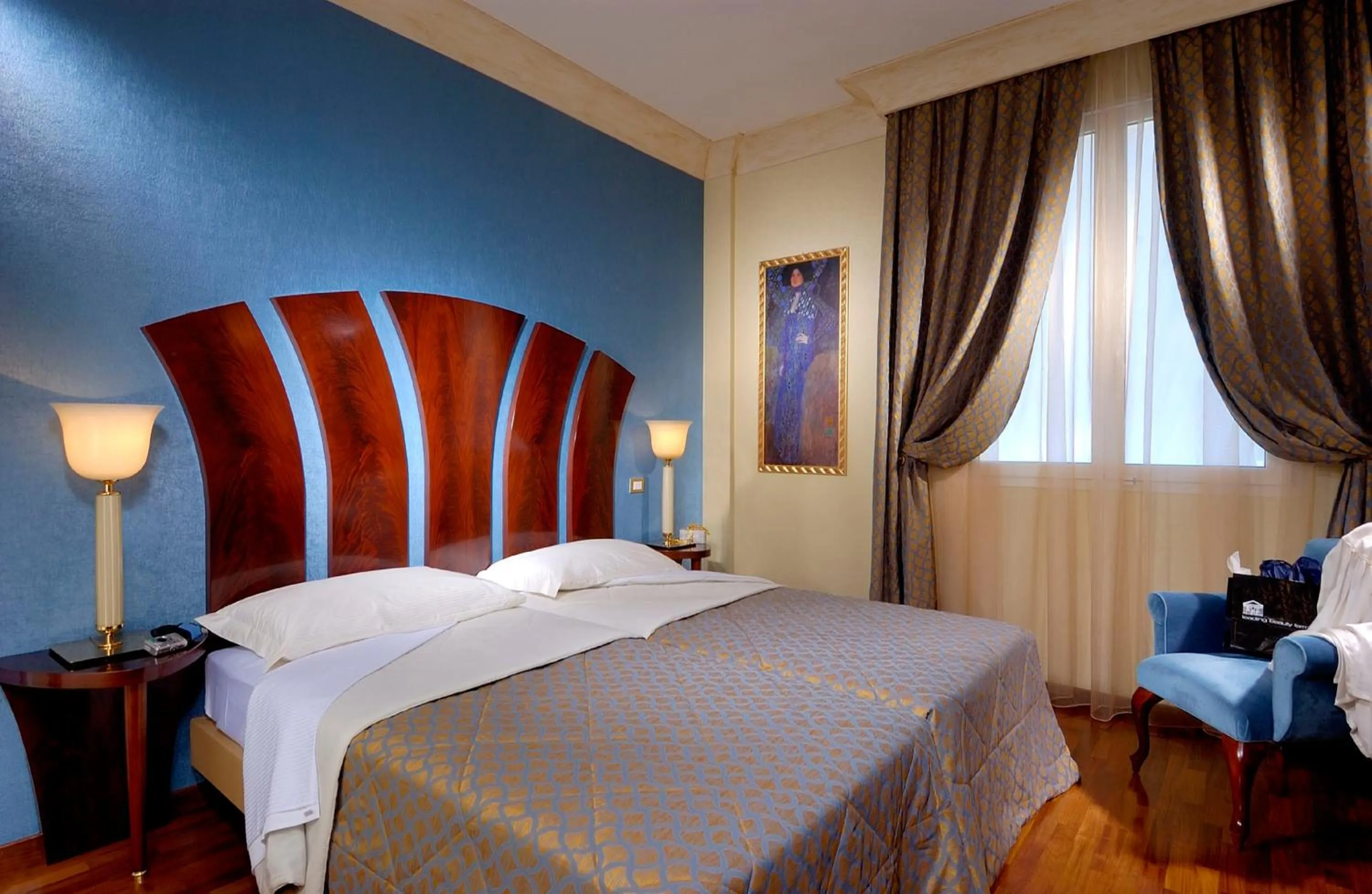 Bed in Zanhotel Centergross