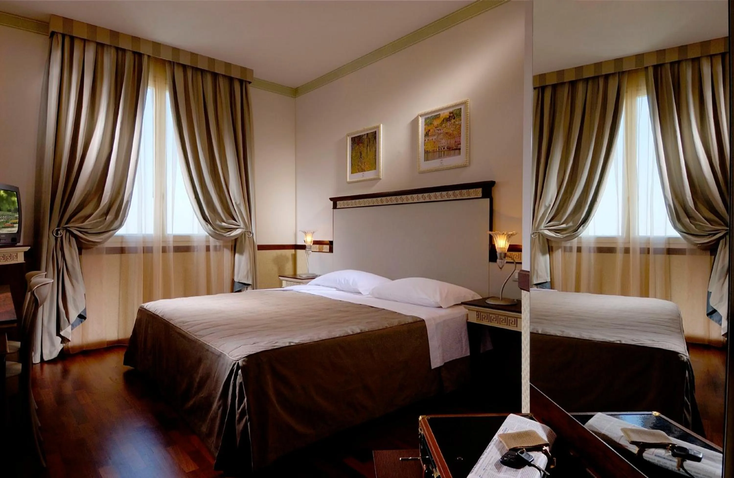 Bedroom, Bed in Zanhotel Centergross