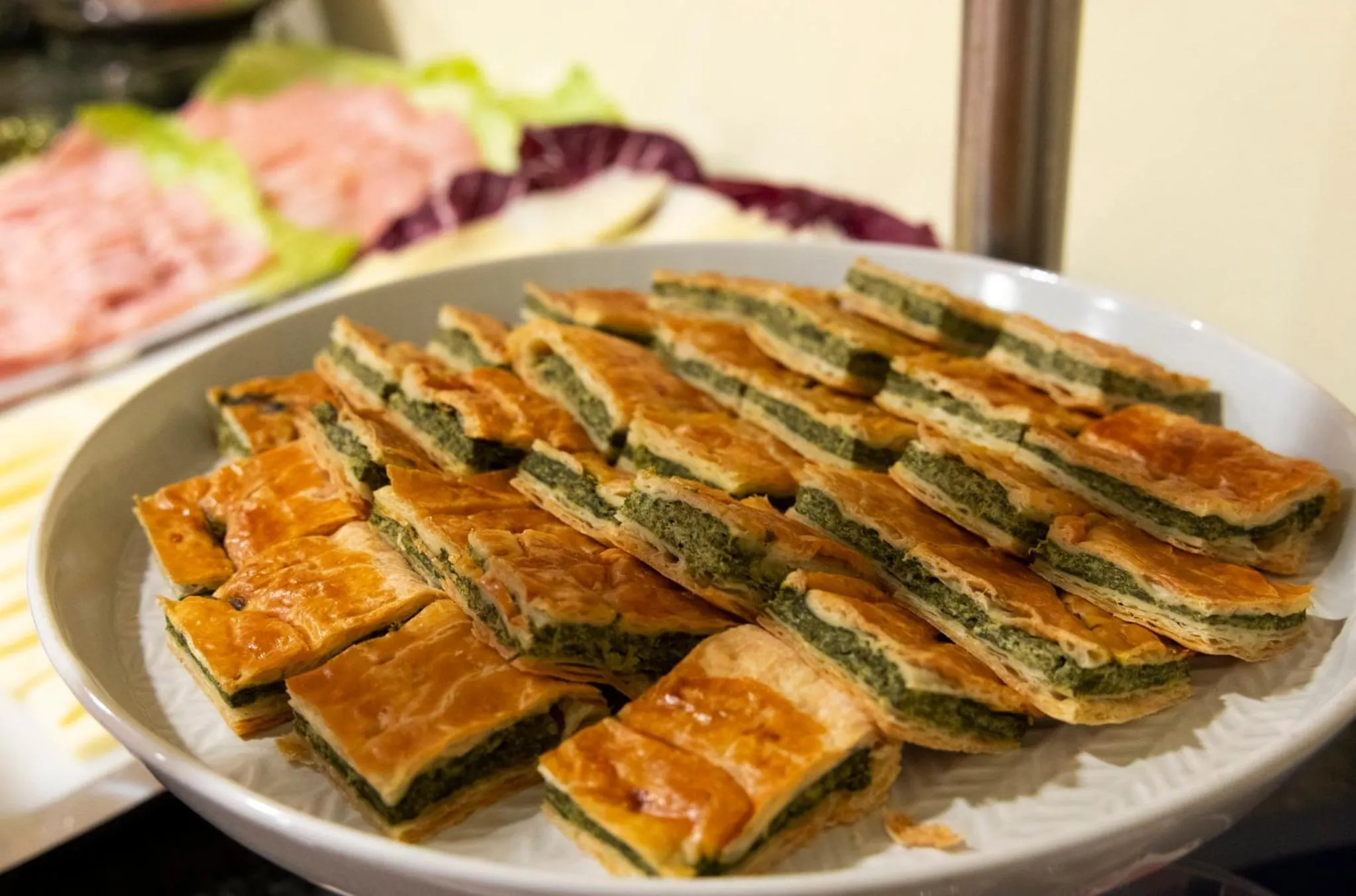 Restaurant/places to eat in Holiday Inn Express Parma by IHG