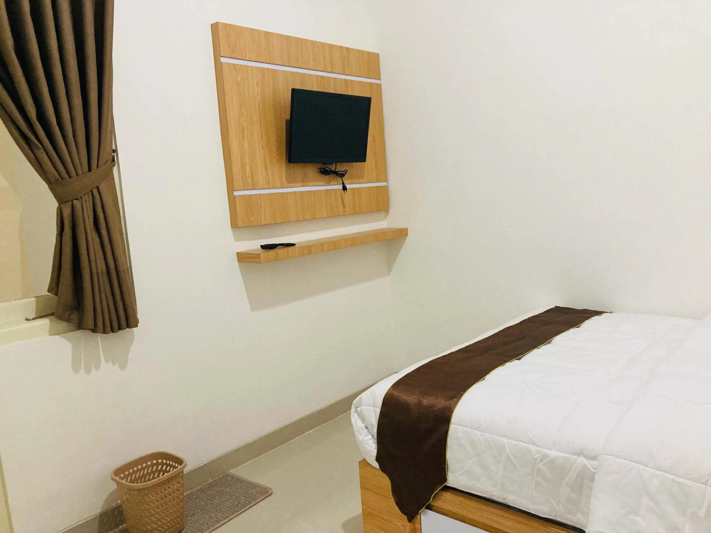 Bed in Griya Daffarra near UGM Yogyakarta Mitra RedDoorz