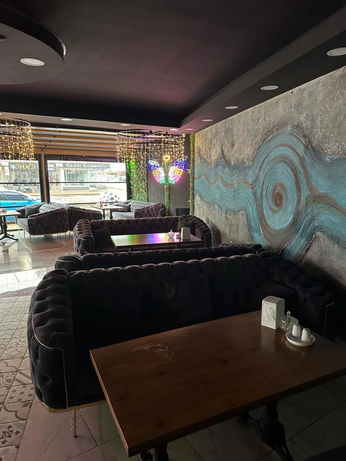 Grand Niki Hotel & Spa