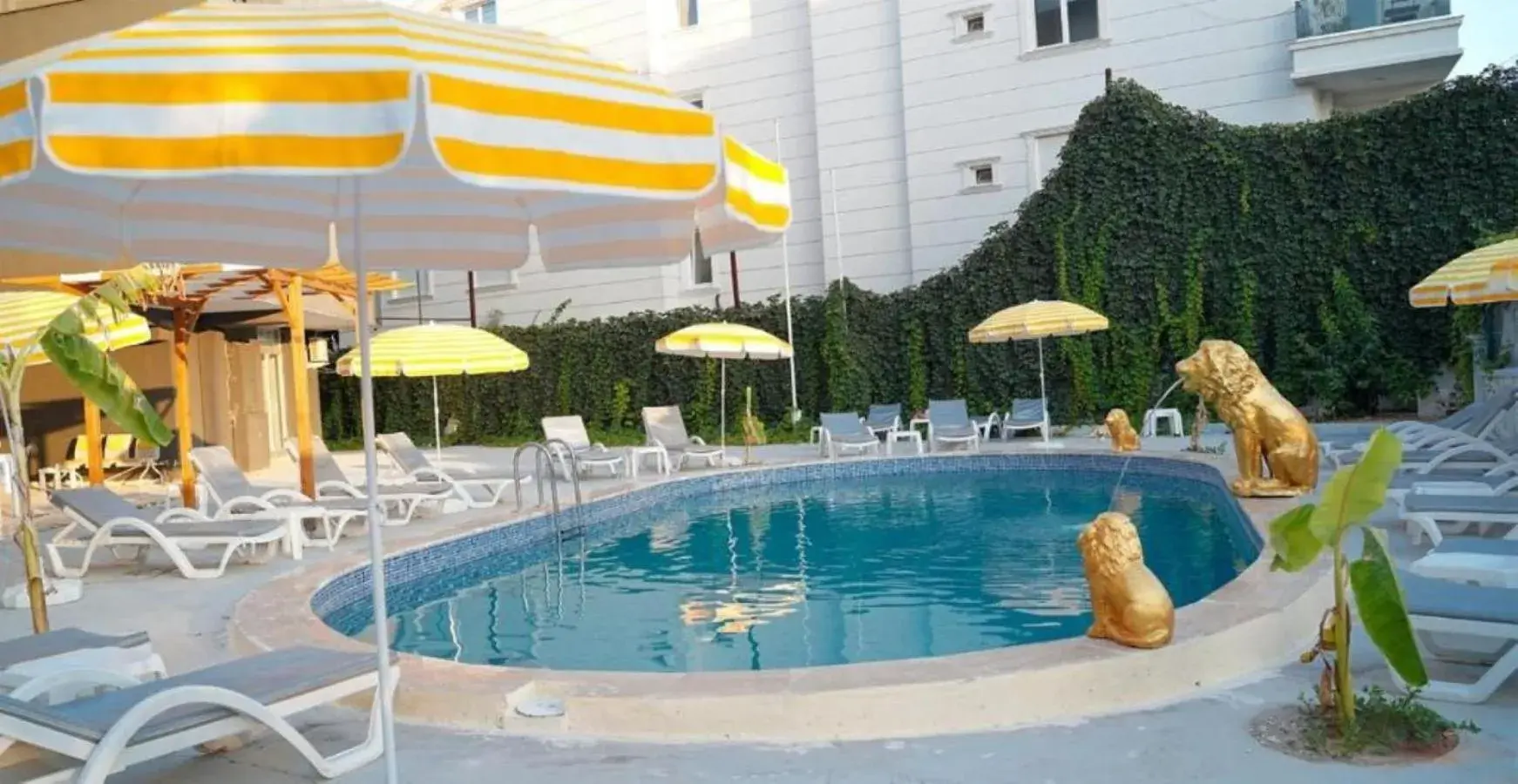 Grand Niki Hotel & Spa Grand Niki Hotel & Spa