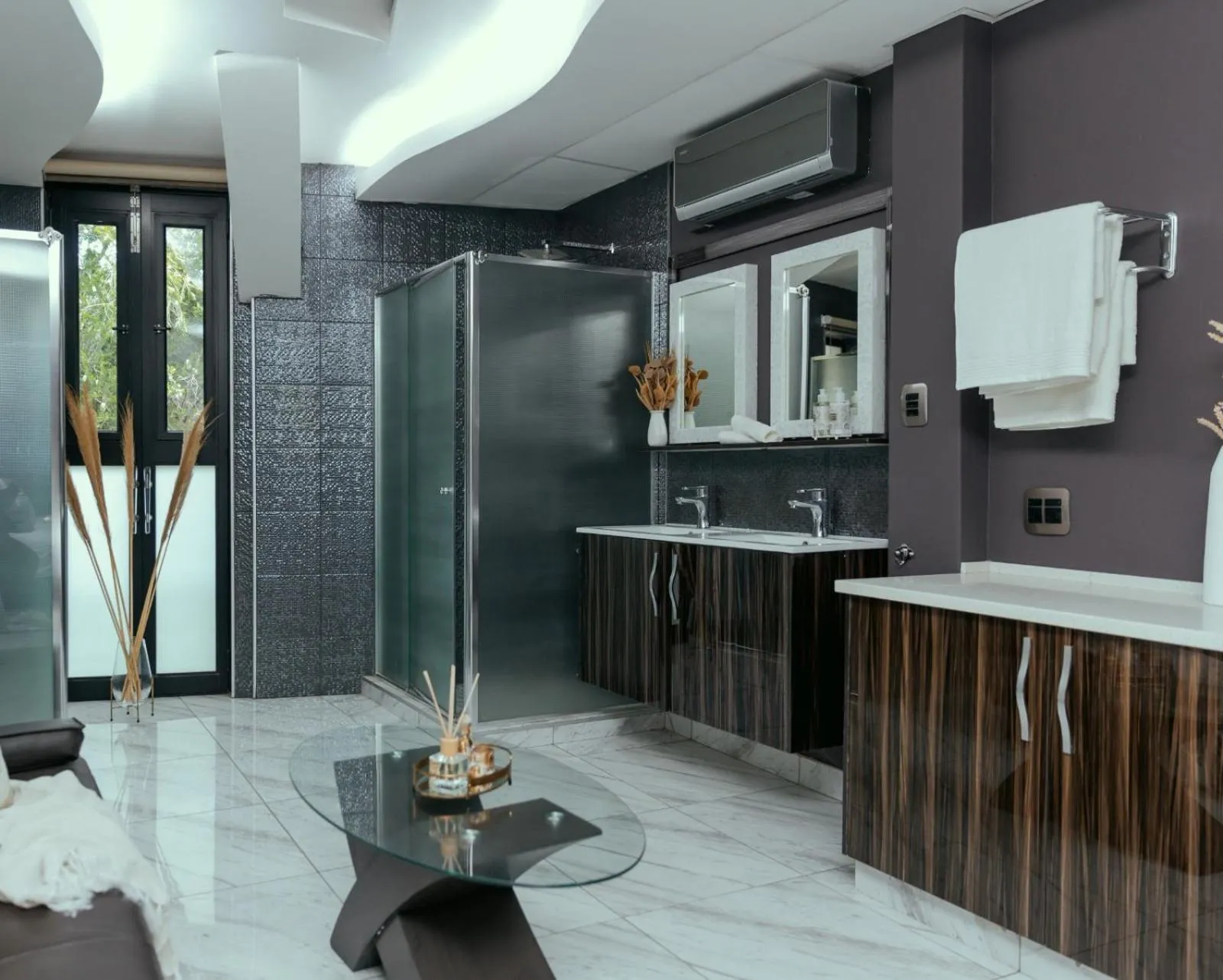 Bathroom in Monte La Vue Hotel