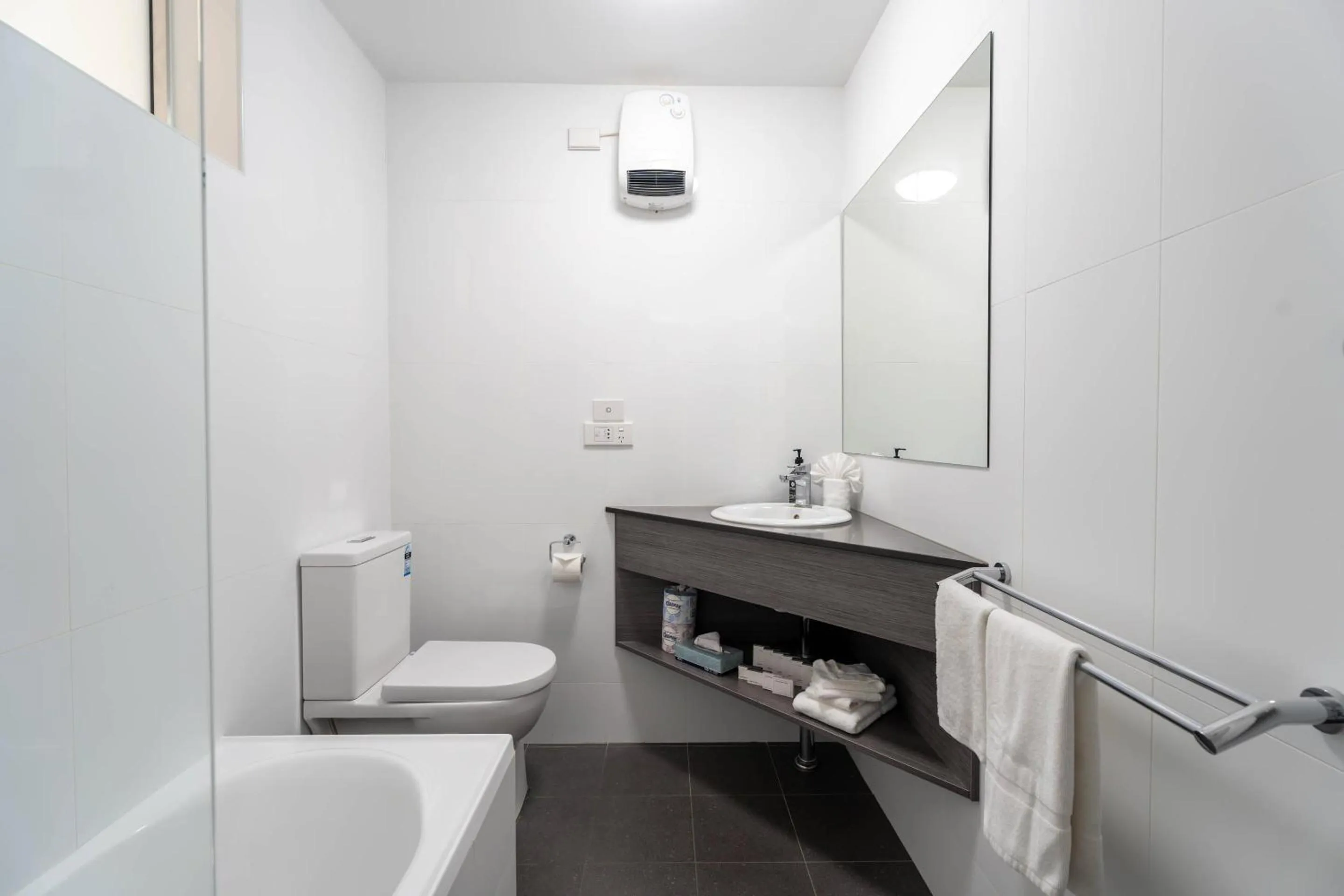 Bedroom in Comfort Resort Leura Gardens