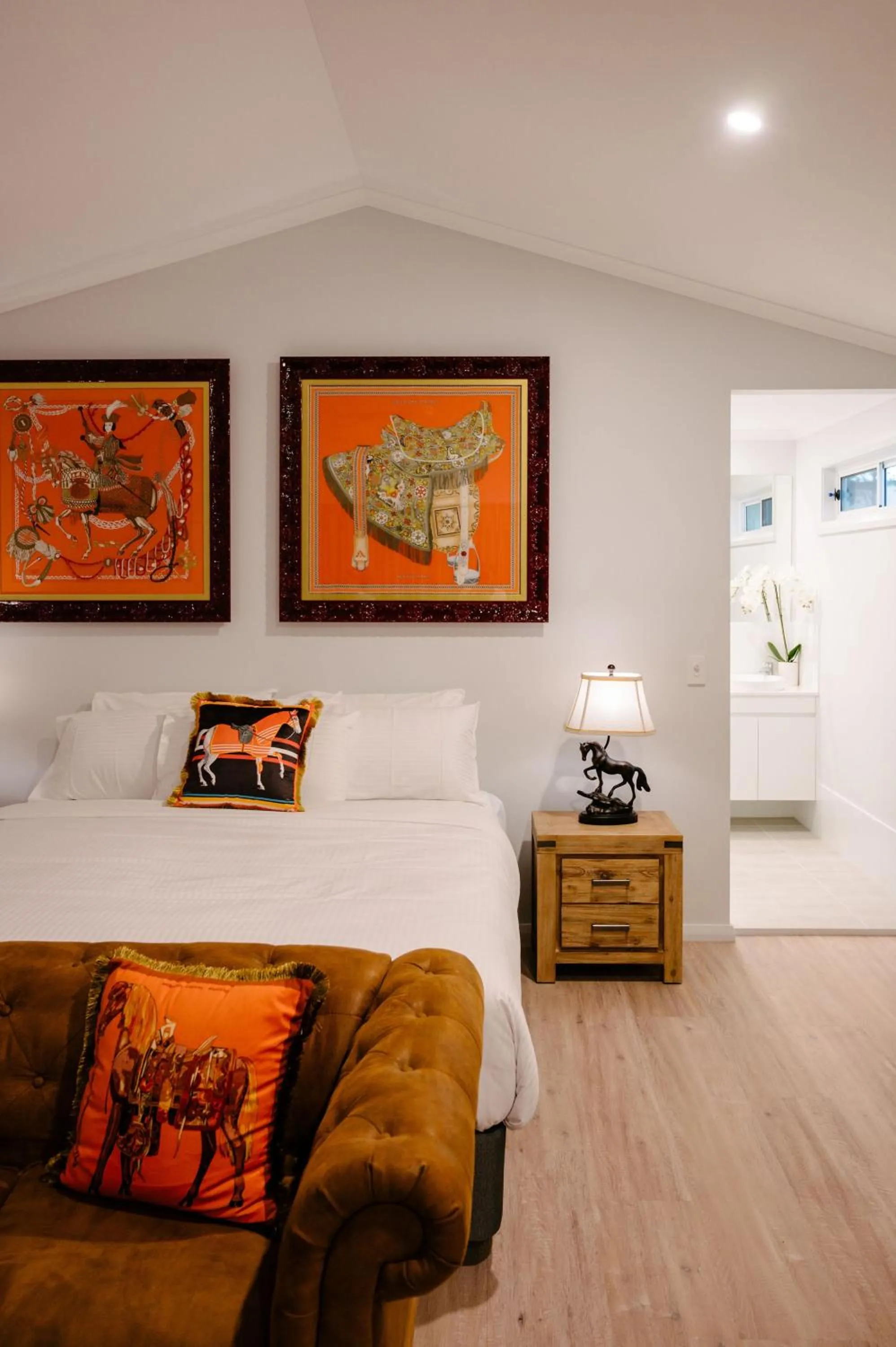 Photo of the whole room in Leogate Estate Villas