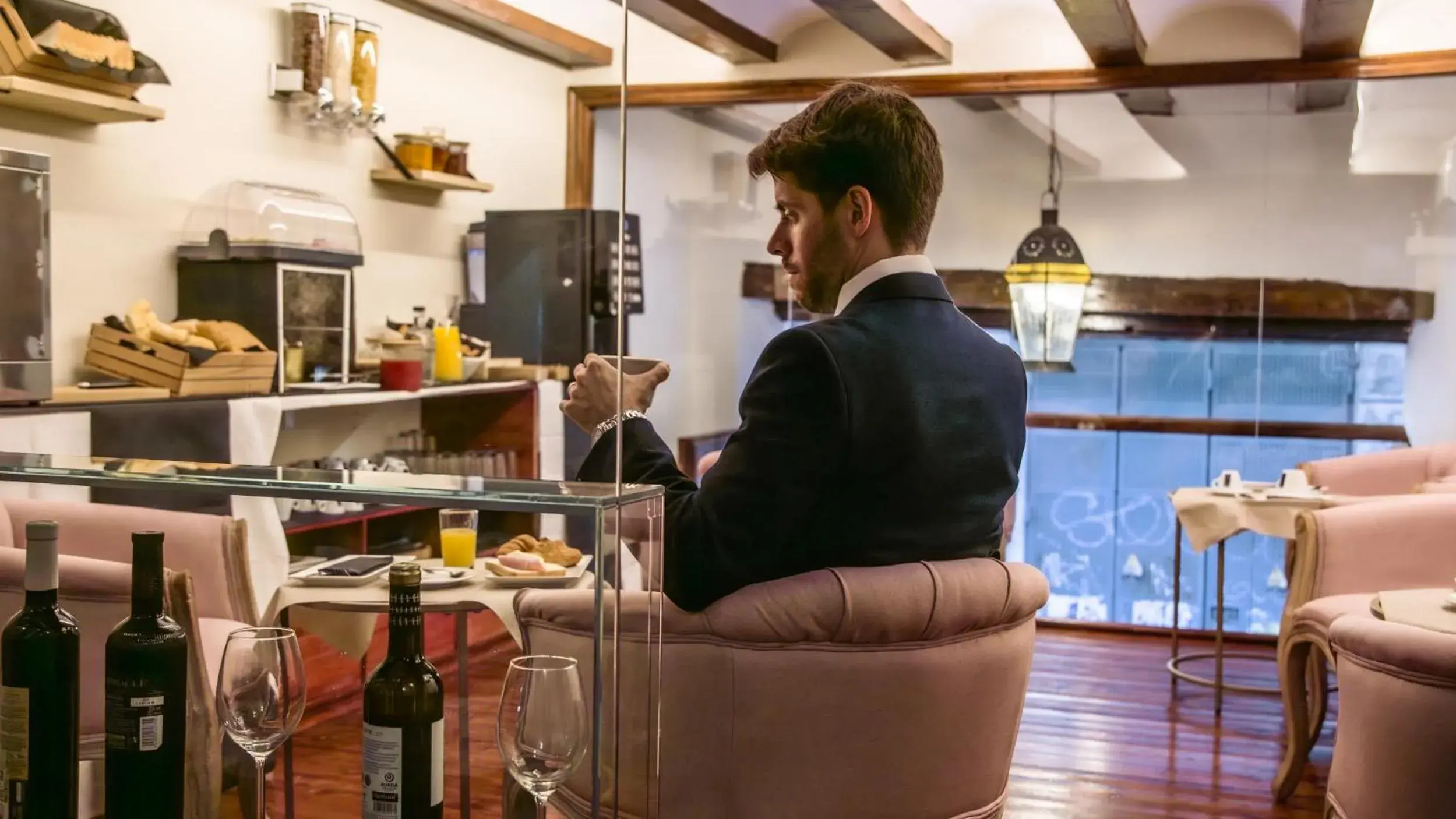 Breakfast in Catalina Suites Breakfast in Catalina Suites