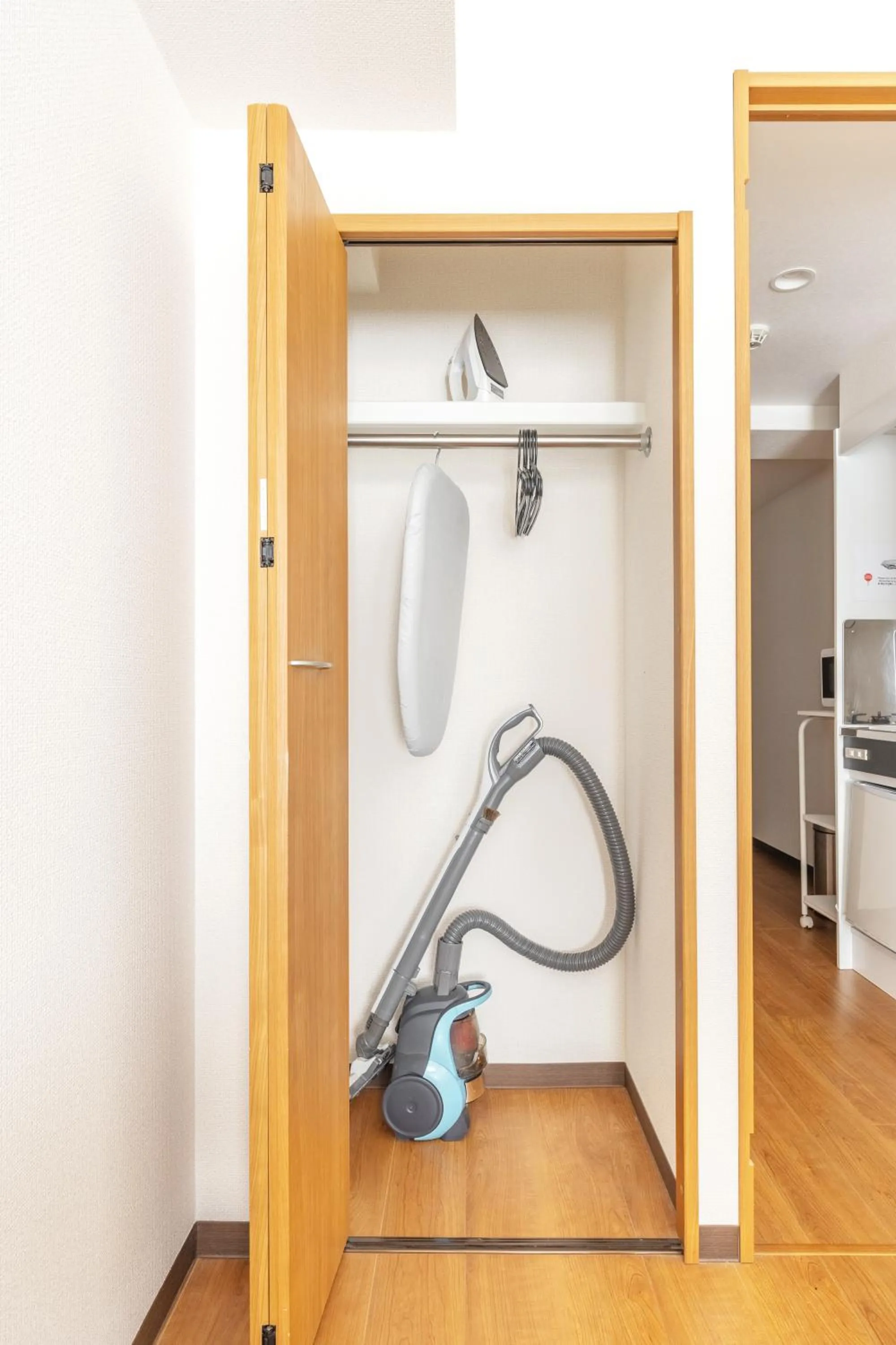 flat iron in Dash Living Shinjuku