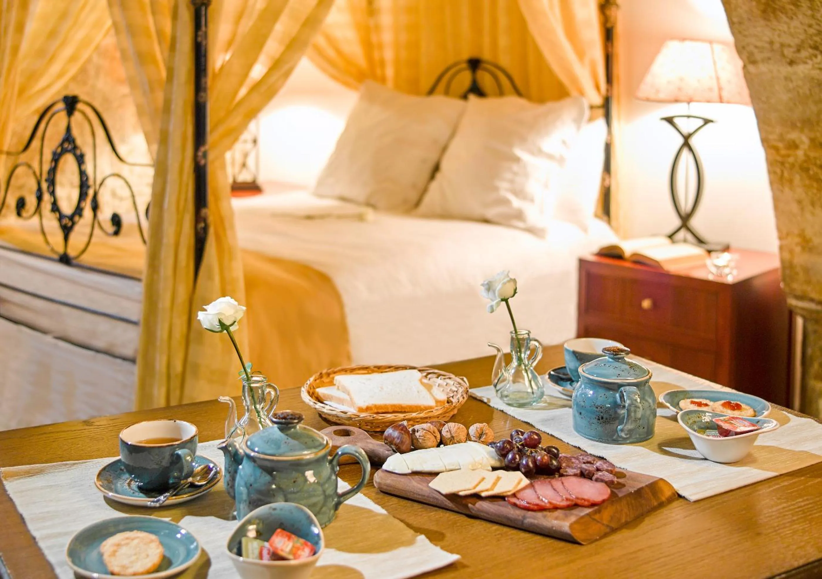 Breakfast, Bed in Oinoessa Traditional Boutique Guest Houses