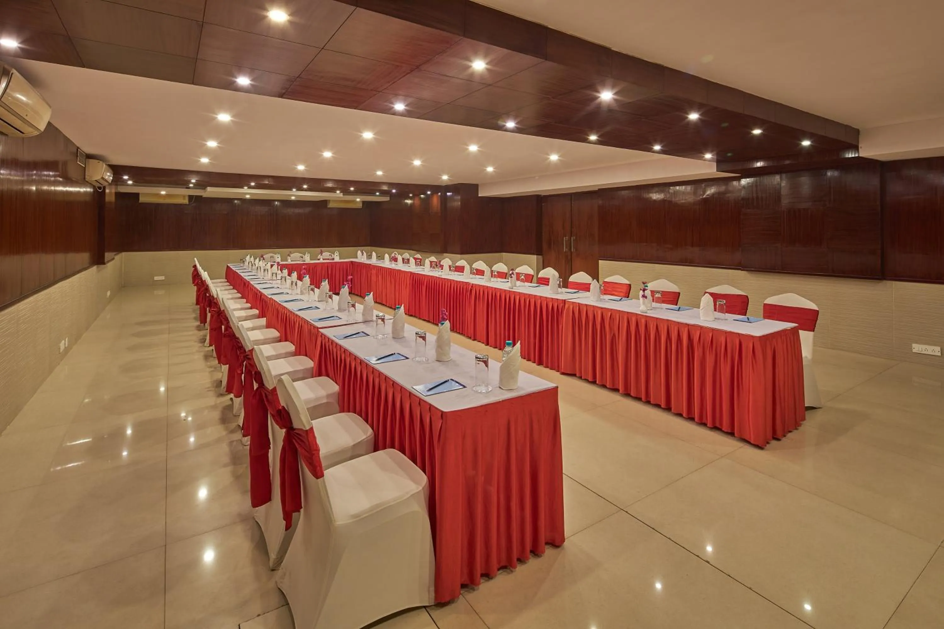 Meeting/conference room in Tulip Inn Koramangala Bangalore