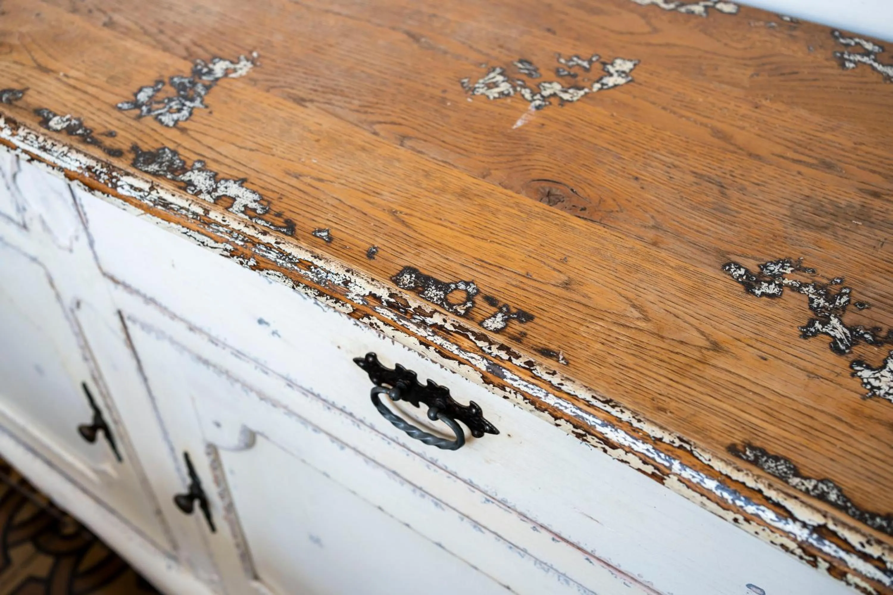 furniture in Ca di Ni