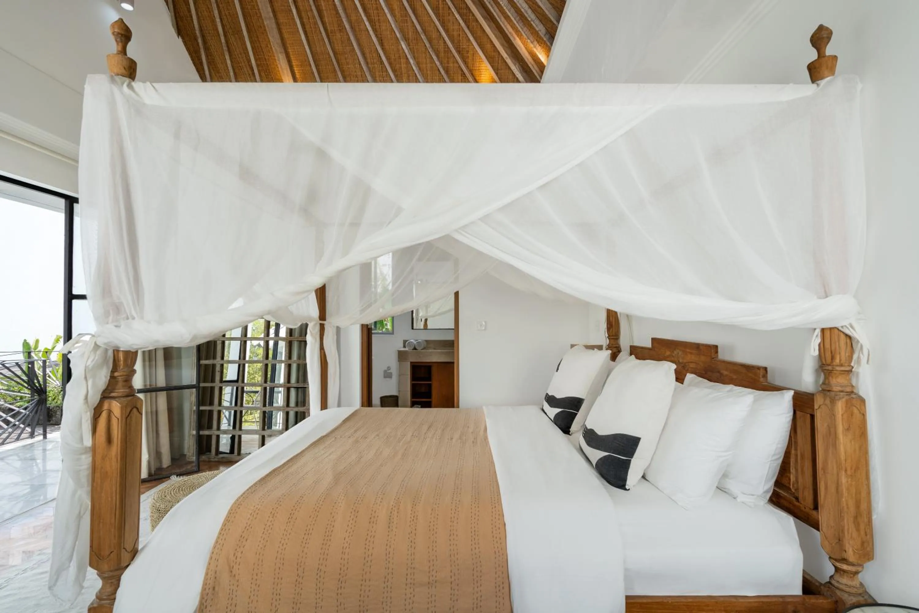 Bed in Mare Villa by Betterplace