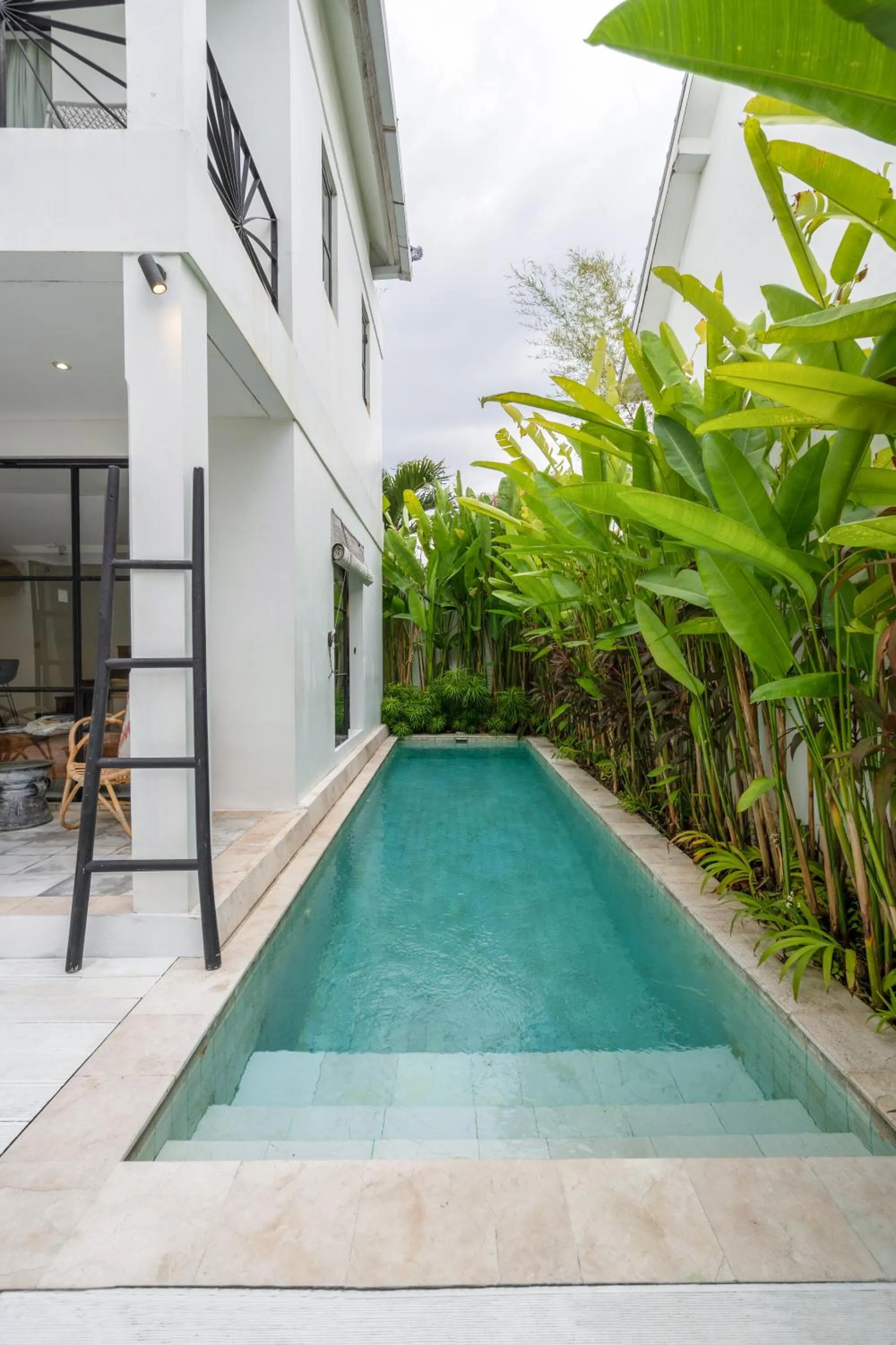 Swimming pool in Mare Villa by Betterplace
