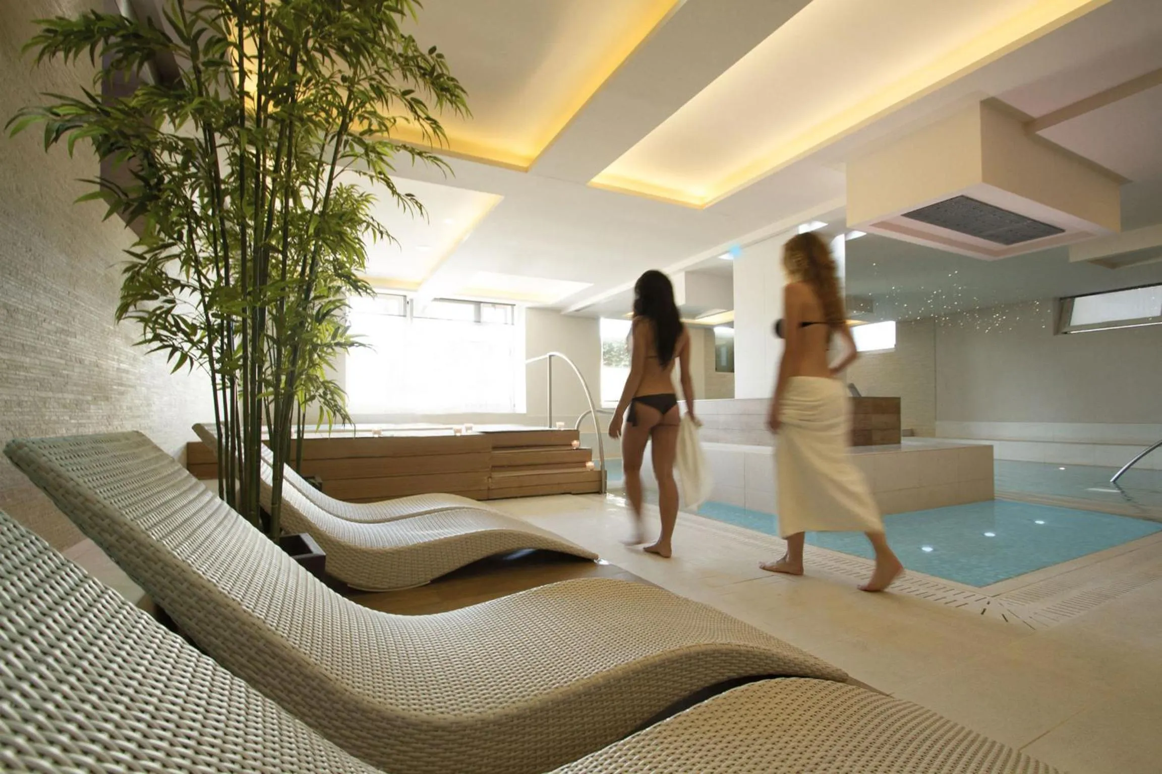 Hot Tub in Hotel Miramare