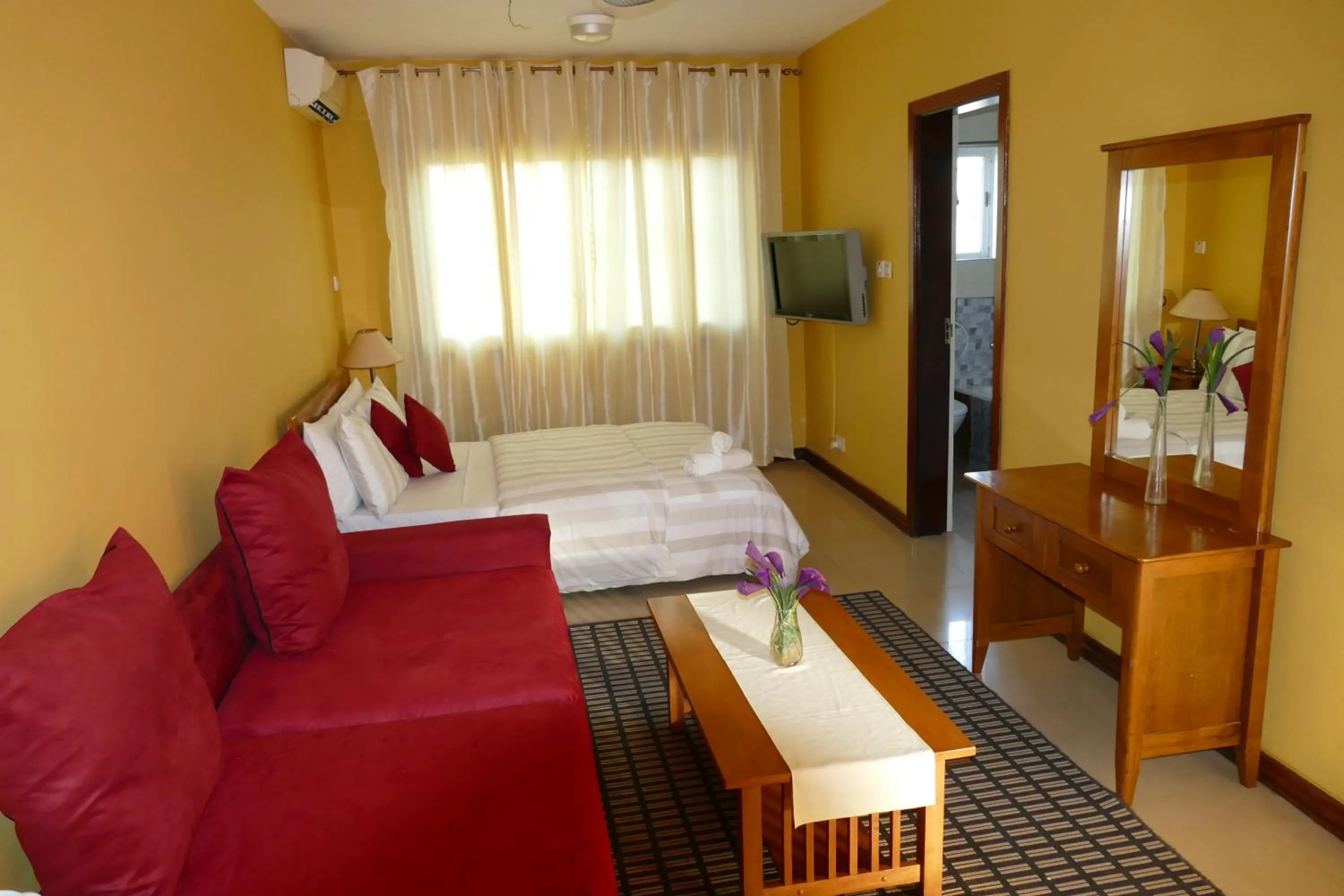 Studio in Calabash Apartment-Hotel