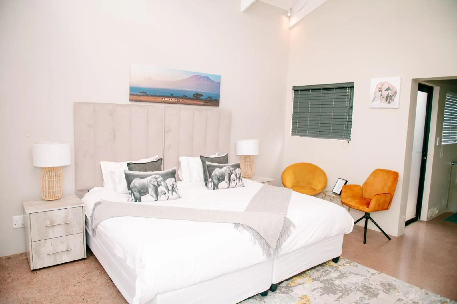 Bedroom, Bed in Elements Sunrise Bush Lodge