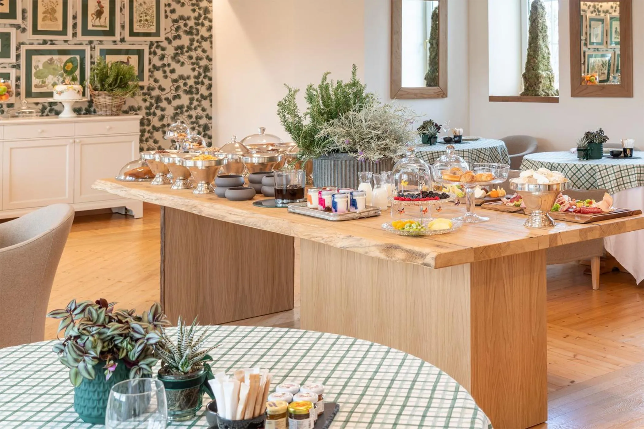 Breakfast in Villa Bonomo Charme Hotel