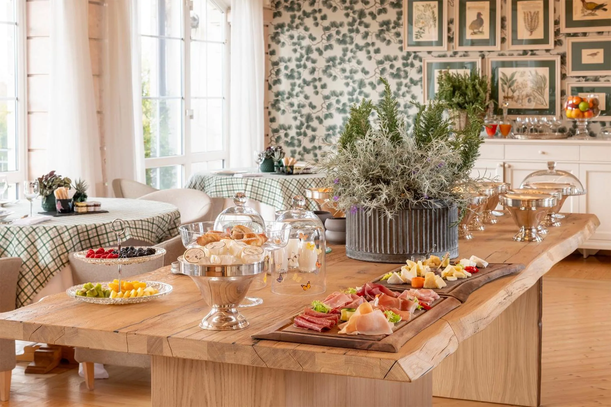 Food and drinks in Villa Bonomo Charme Hotel