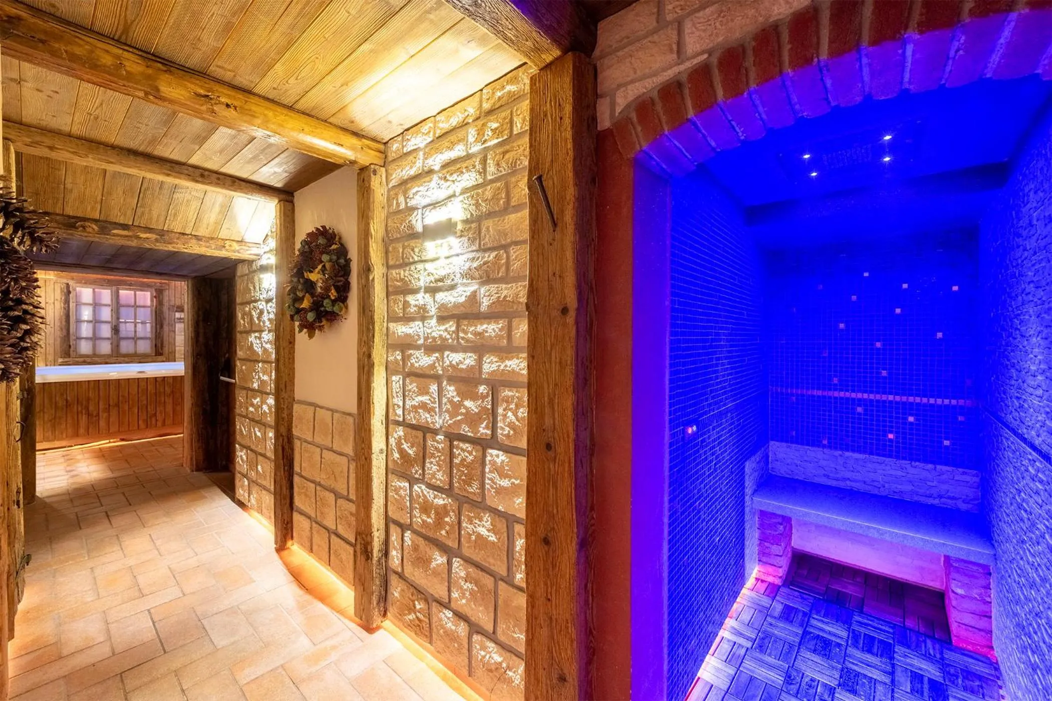 Spa and wellness centre/facilities in Villa Bonomo Charme Hotel