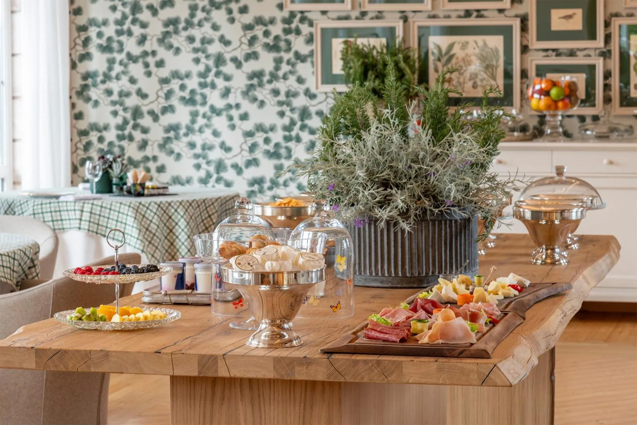 Food and drinks in Villa Bonomo Charme Hotel