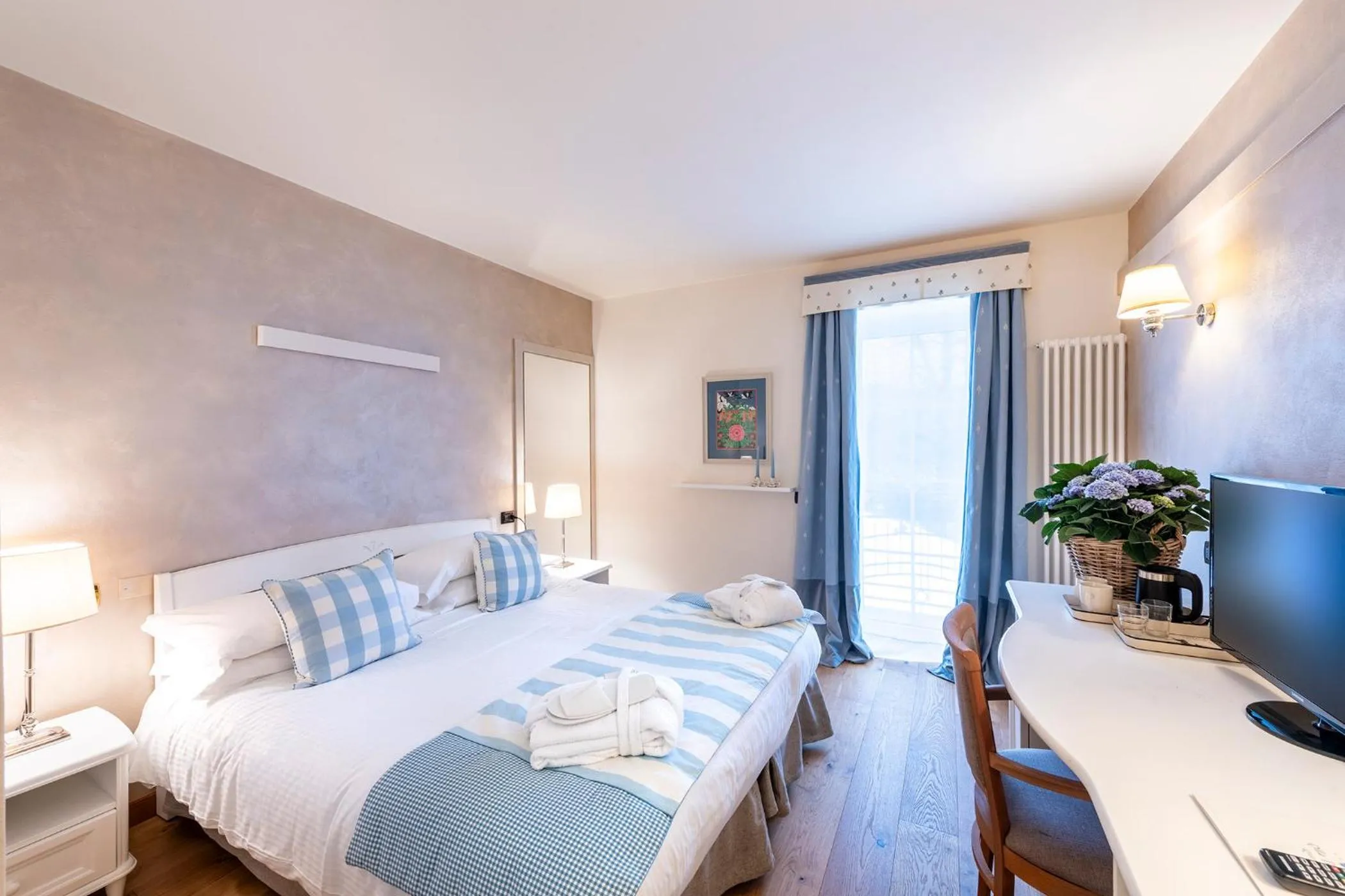 Bed in Villa Bonomo Charme Hotel