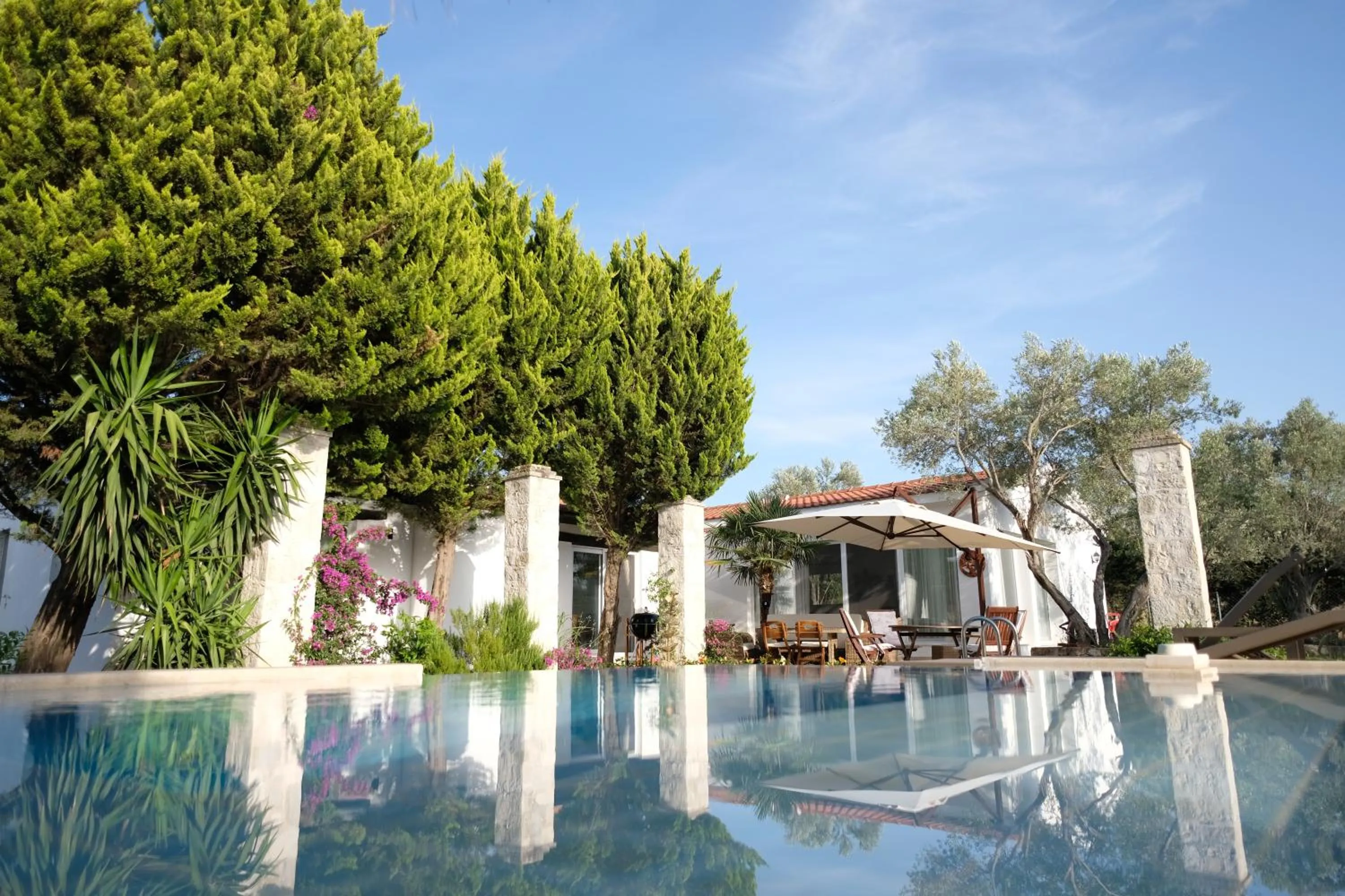 Swimming pool in Bir Dem Urla