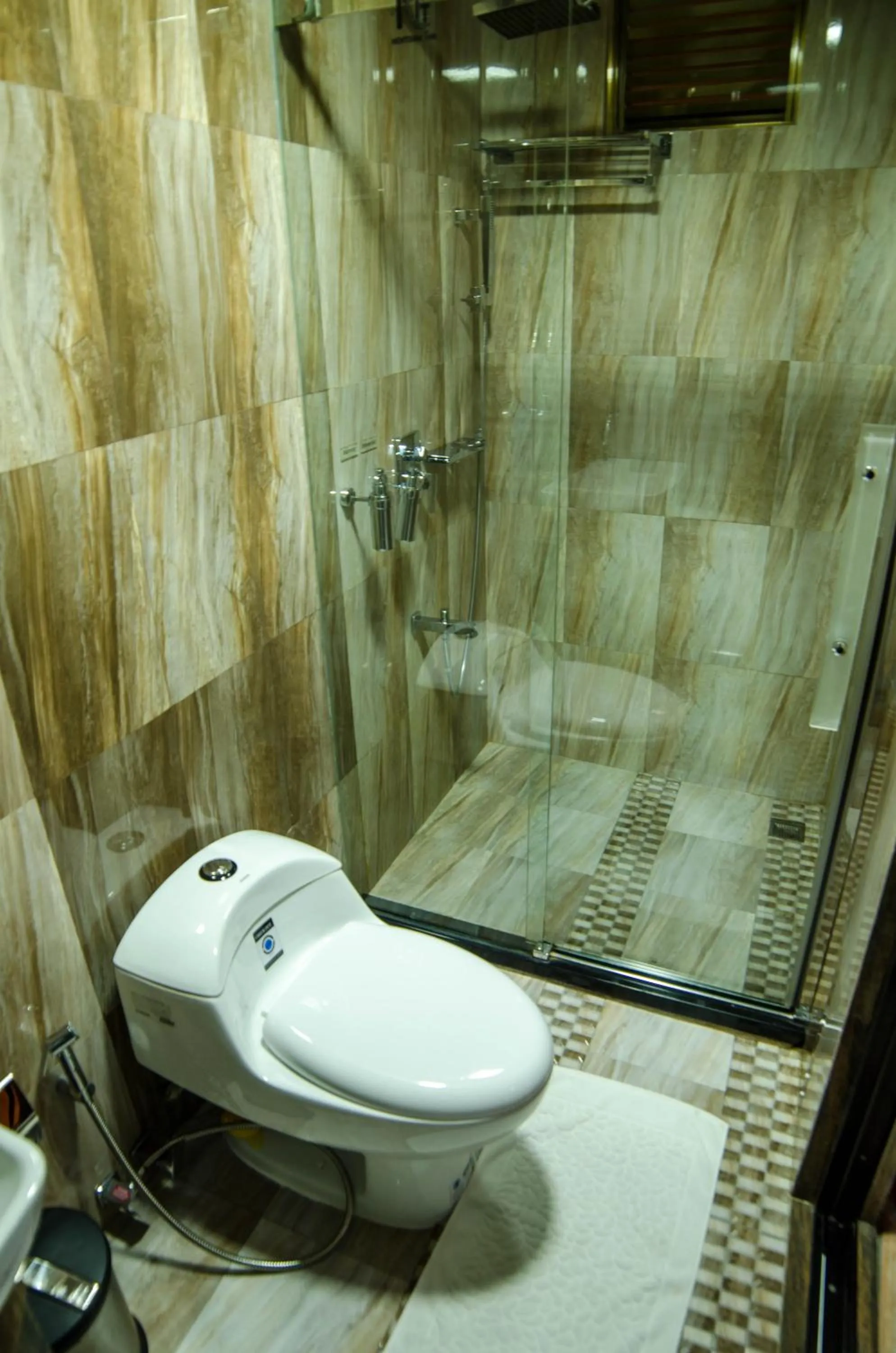 Bathroom in Newtown Inn