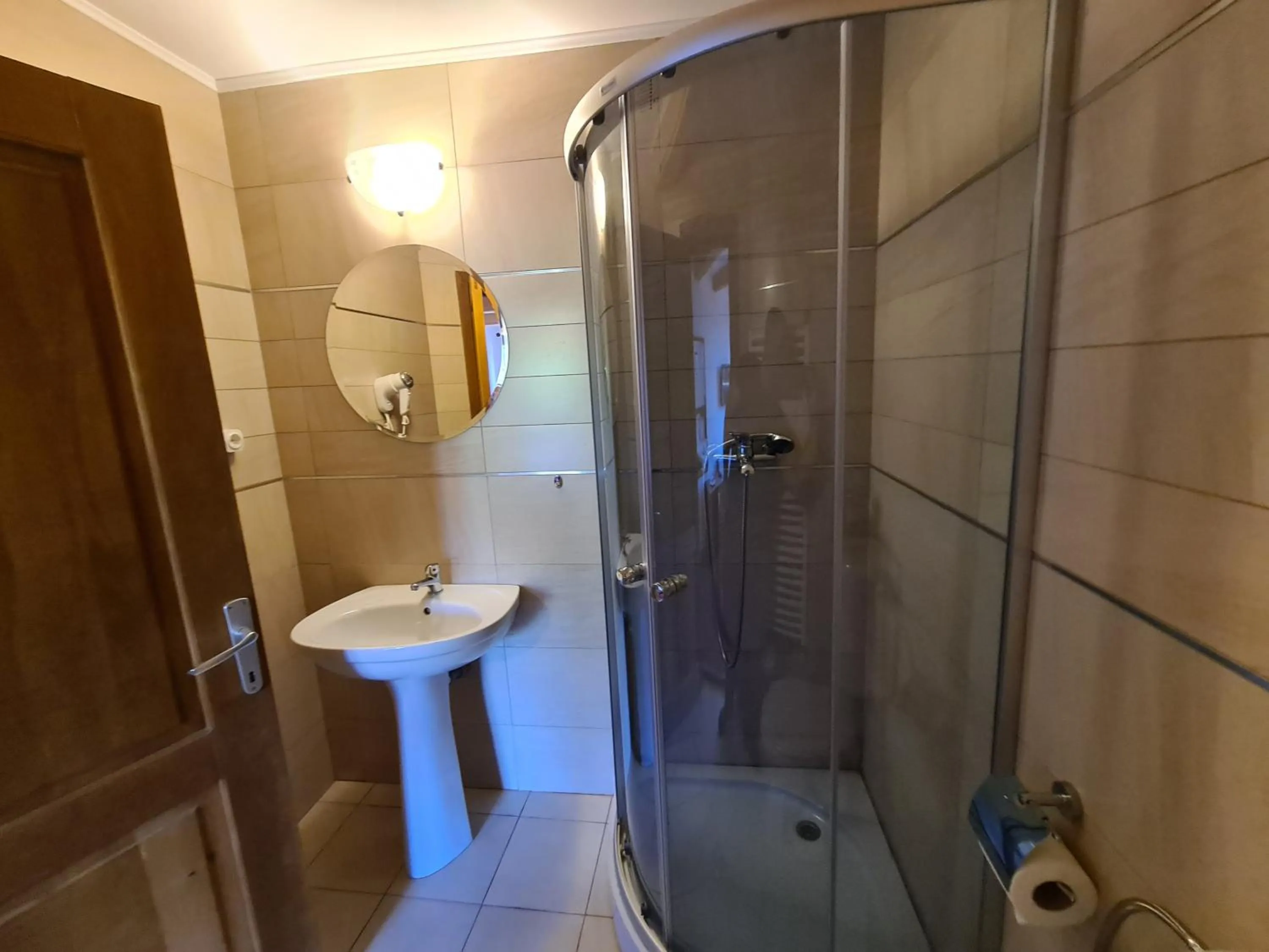 Bathroom in CASA FLORESCU