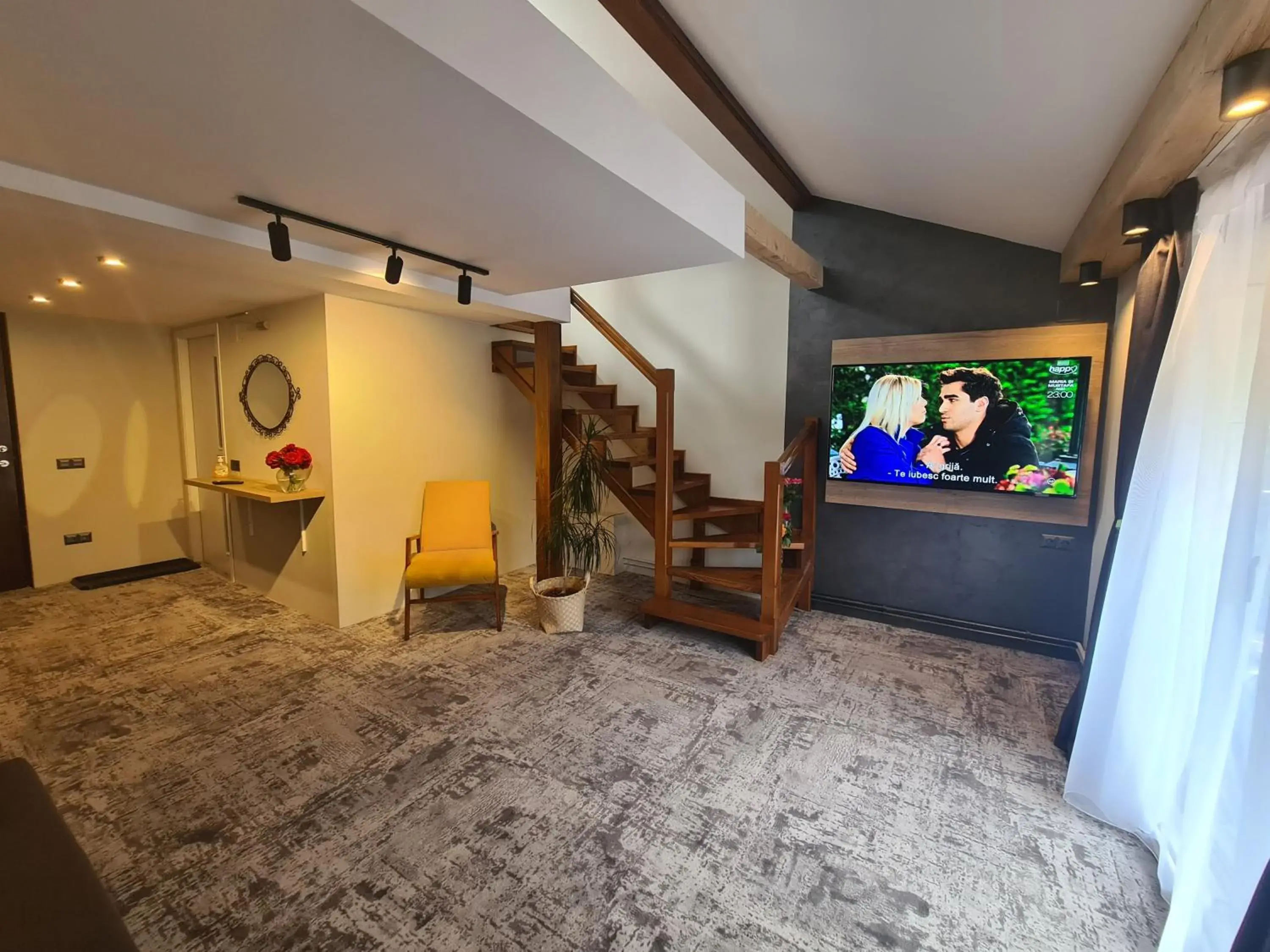 Living room in CASA FLORESCU Living room in CASA FLORESCU