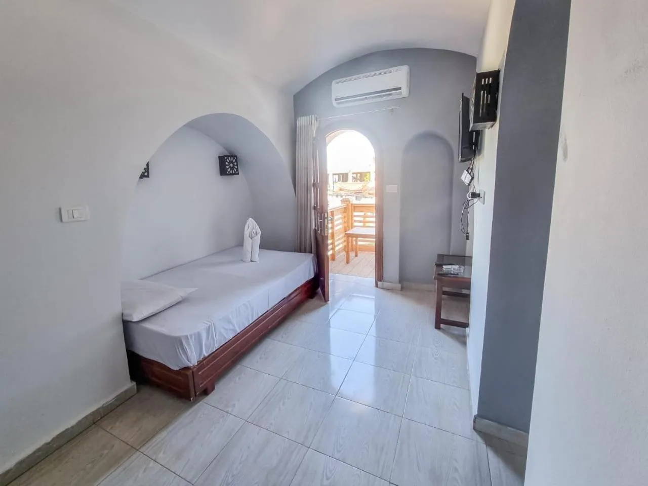 Bed in Coral Reefs Hotel Dahab