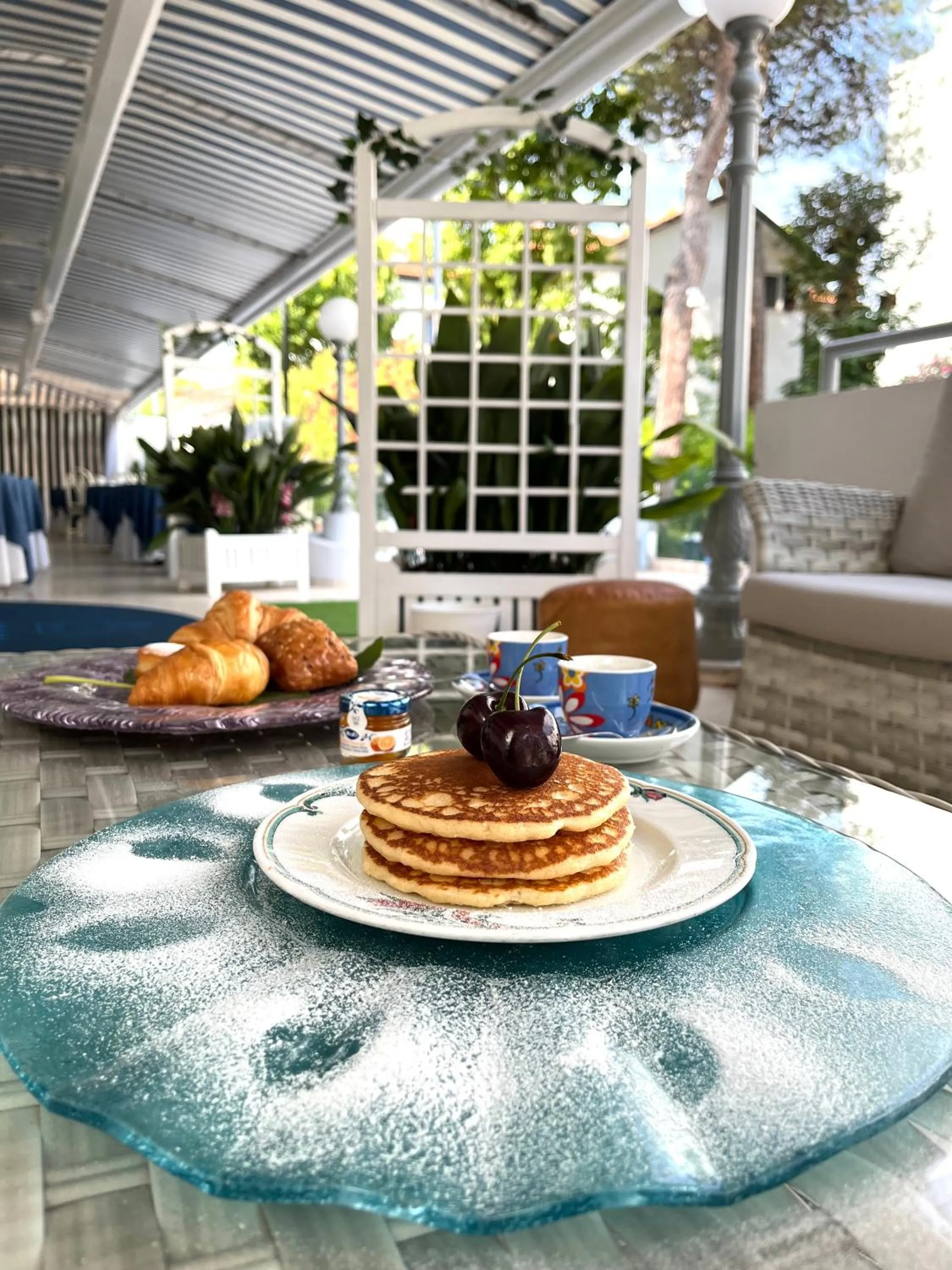 Breakfast in Hotel Diamond