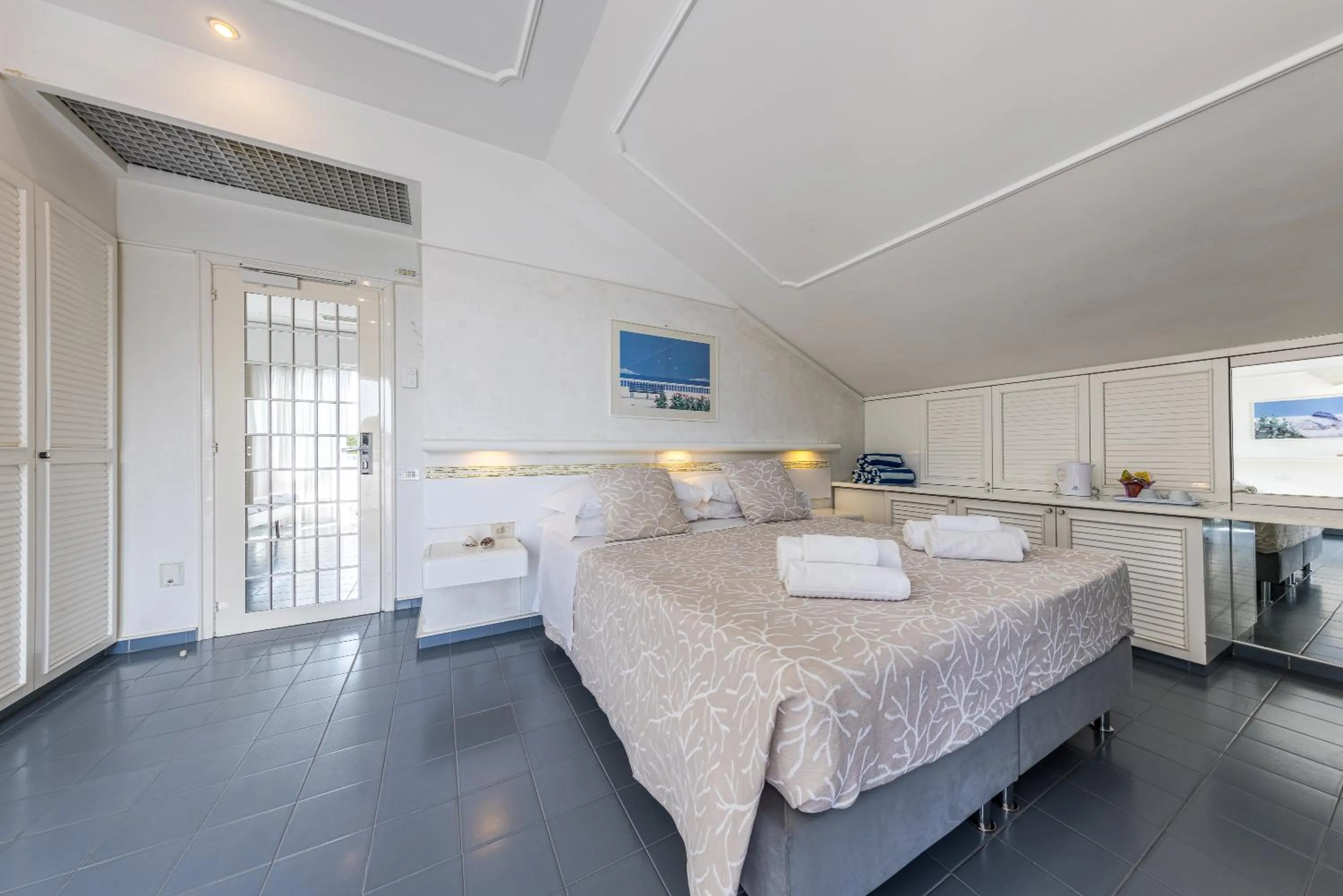 Bedroom in Hotel Diamond