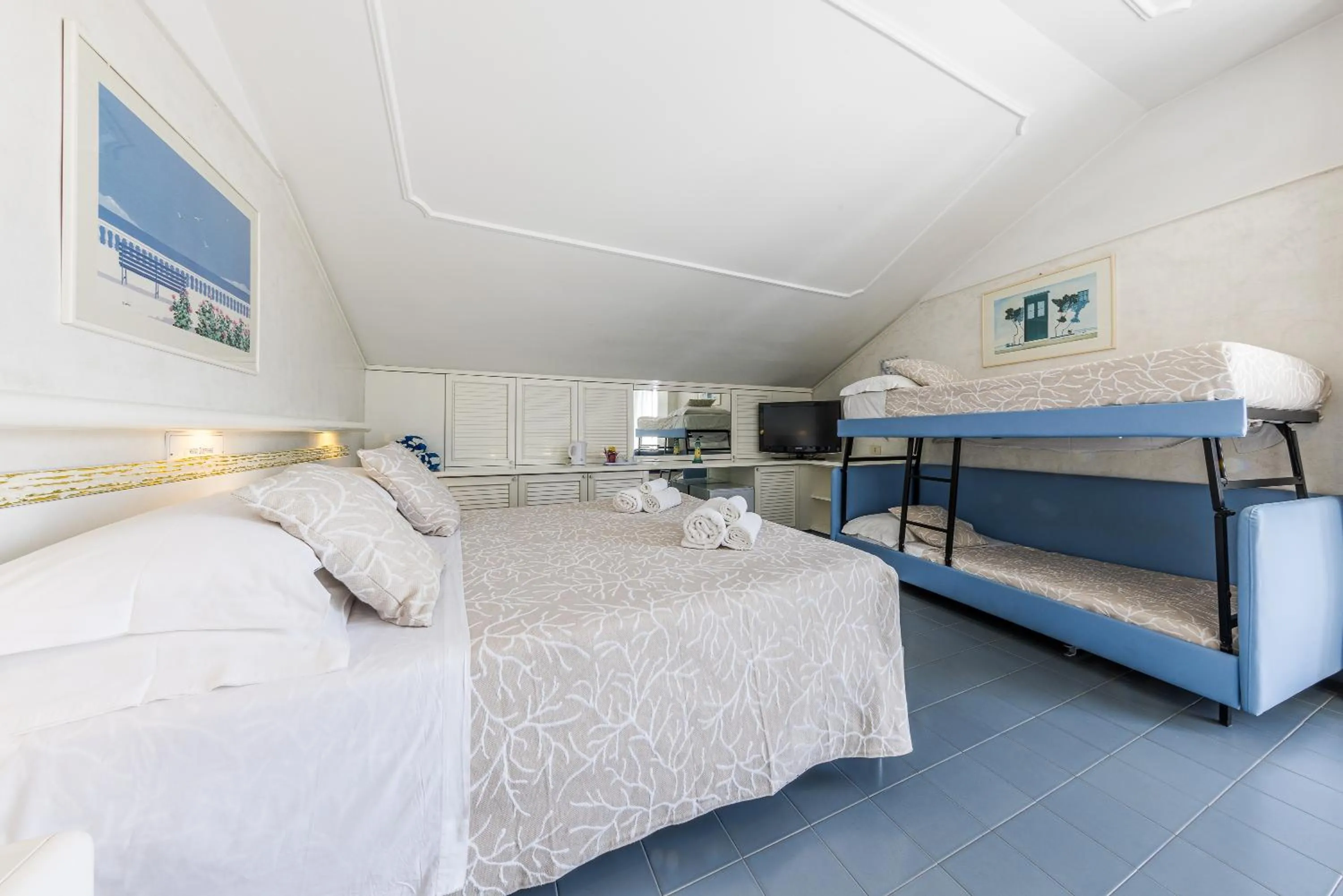 Bed in Hotel Diamond