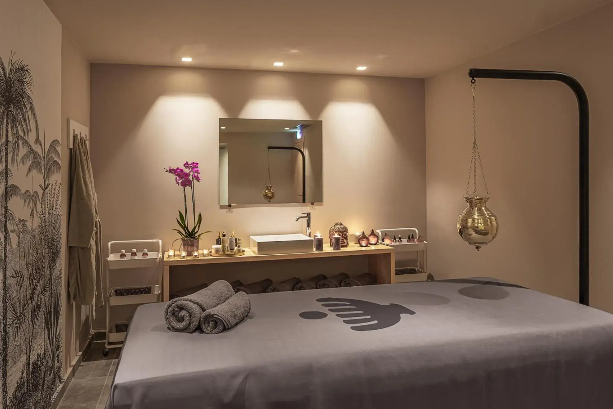 Spa and wellness centre/facilities, Bed in Cook's Club Corfu - Adults Only Spa and wellness centre/facilities, Bed in Cook's Club Corfu - Adults Only
