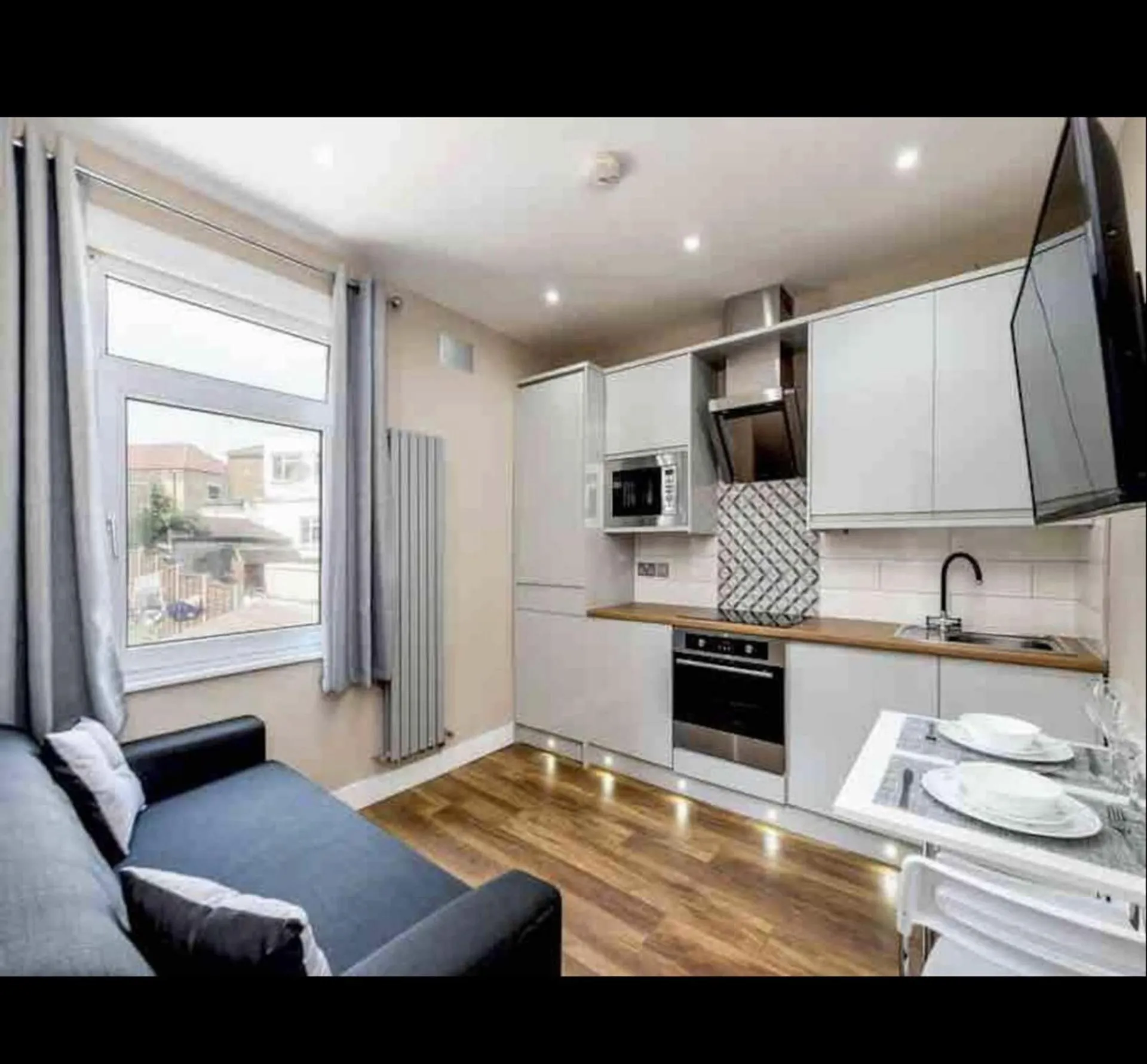 Charming 2-Bed Apartment