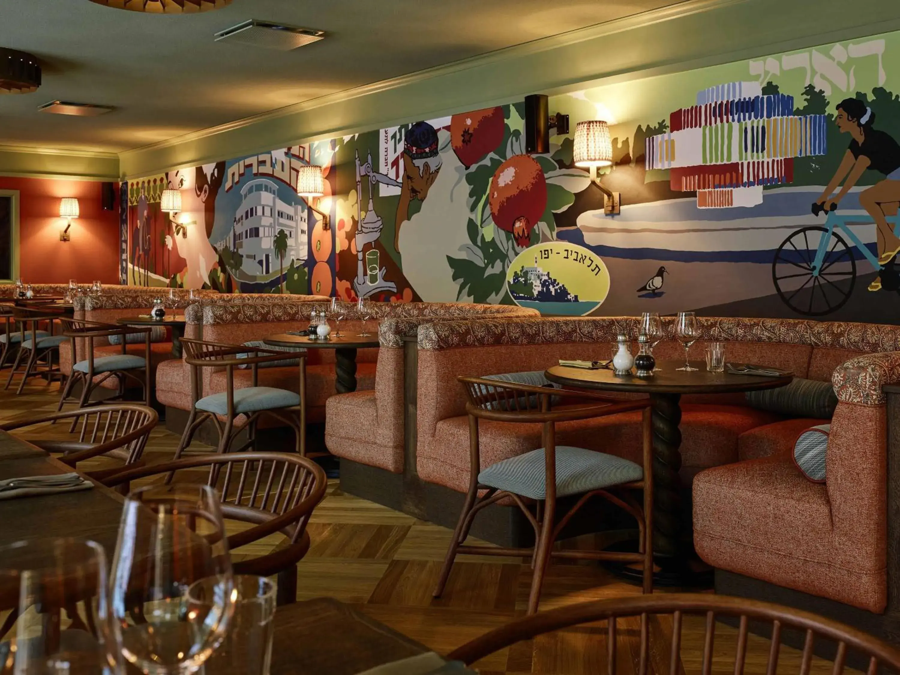 Restaurant/places to eat in 25hours Hotel Indre By Restaurant/places to eat in 25hours Hotel Indre By