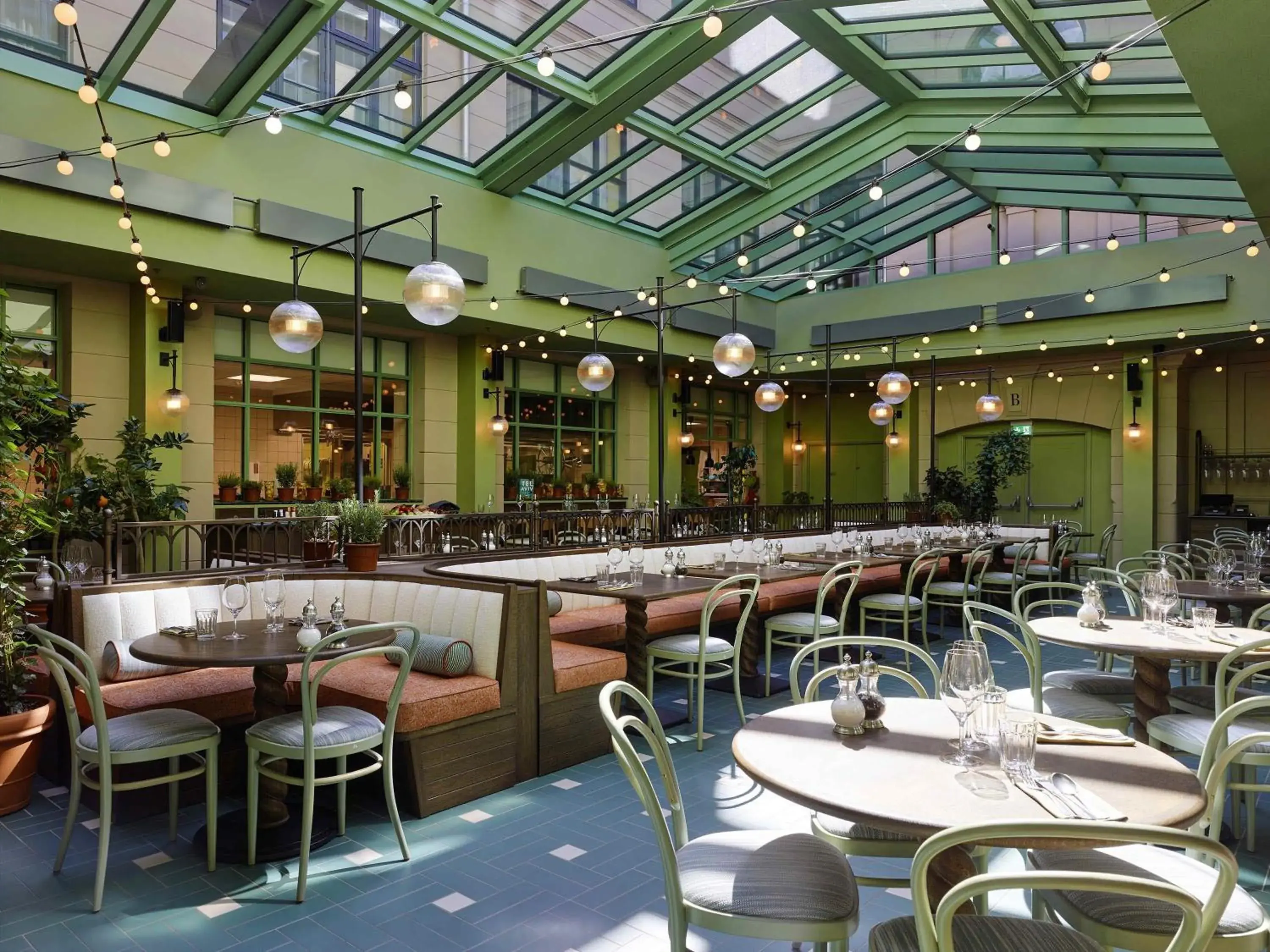 Restaurant/places to eat in 25hours Hotel Indre By Restaurant/places to eat in 25hours Hotel Indre By