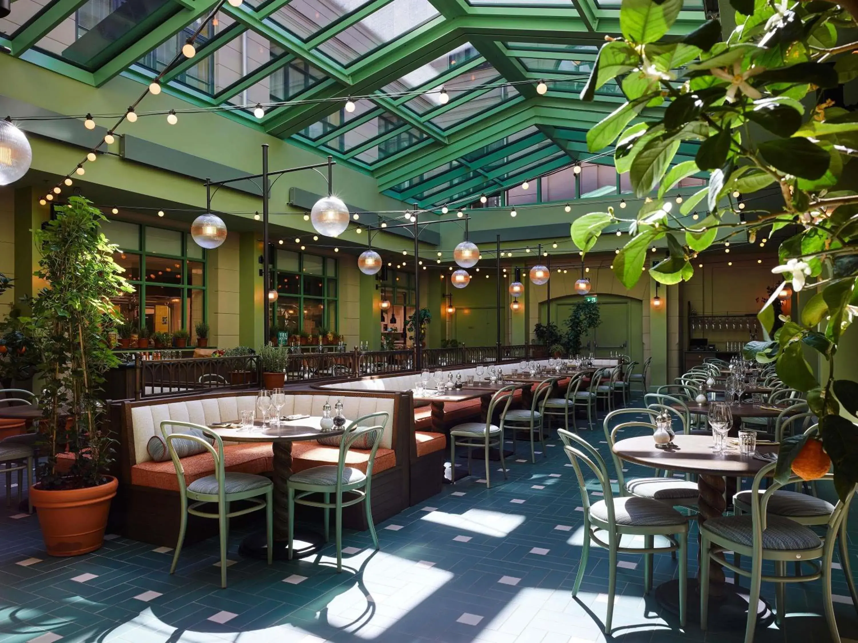 Restaurant/places to eat in 25hours Hotel Indre By Restaurant/places to eat in 25hours Hotel Indre By