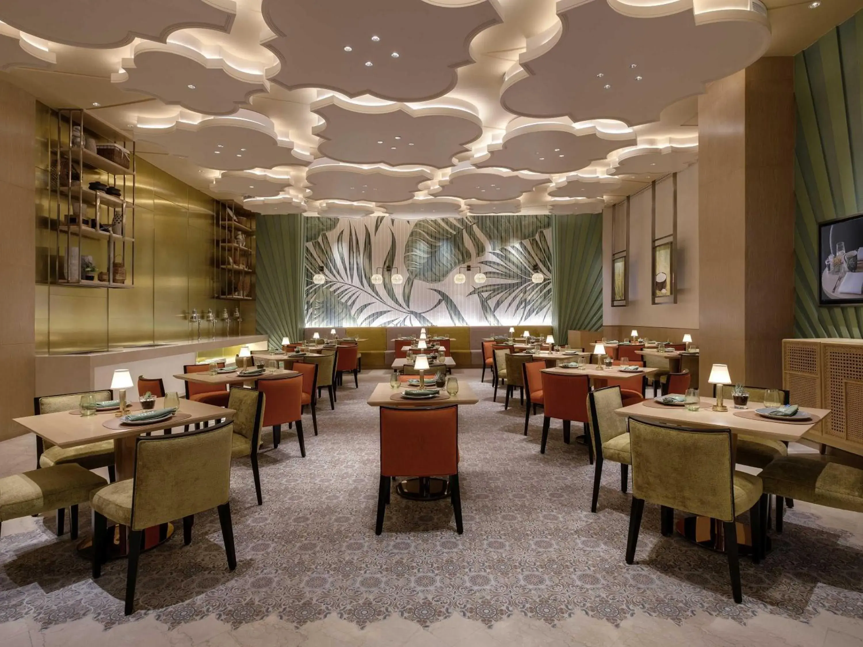 Restaurant/places to eat in Swissôtel Clark Philippines Restaurant/places to eat in Swissôtel Clark Philippines