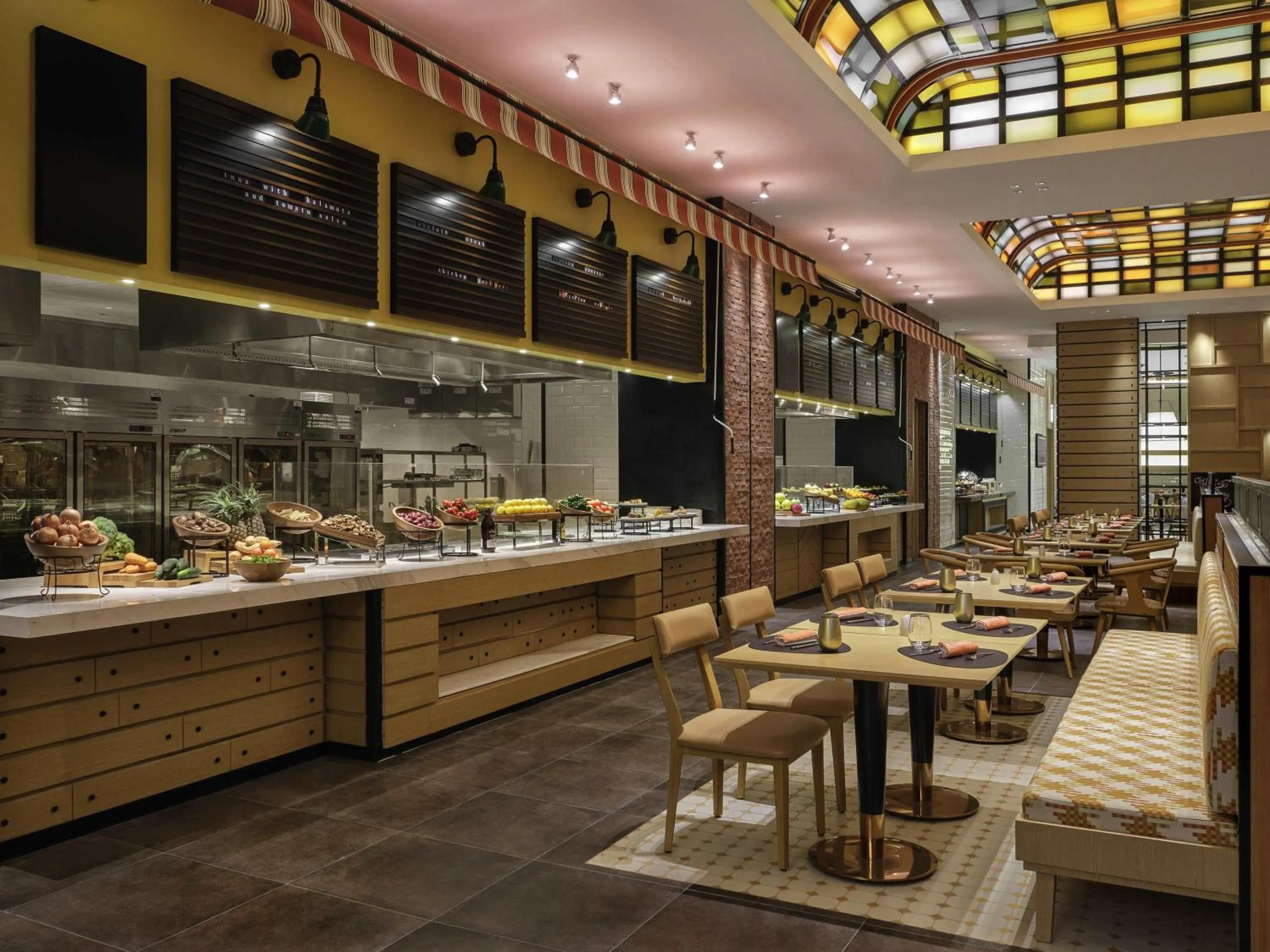 Restaurant/places to eat in Swissôtel Clark Philippines