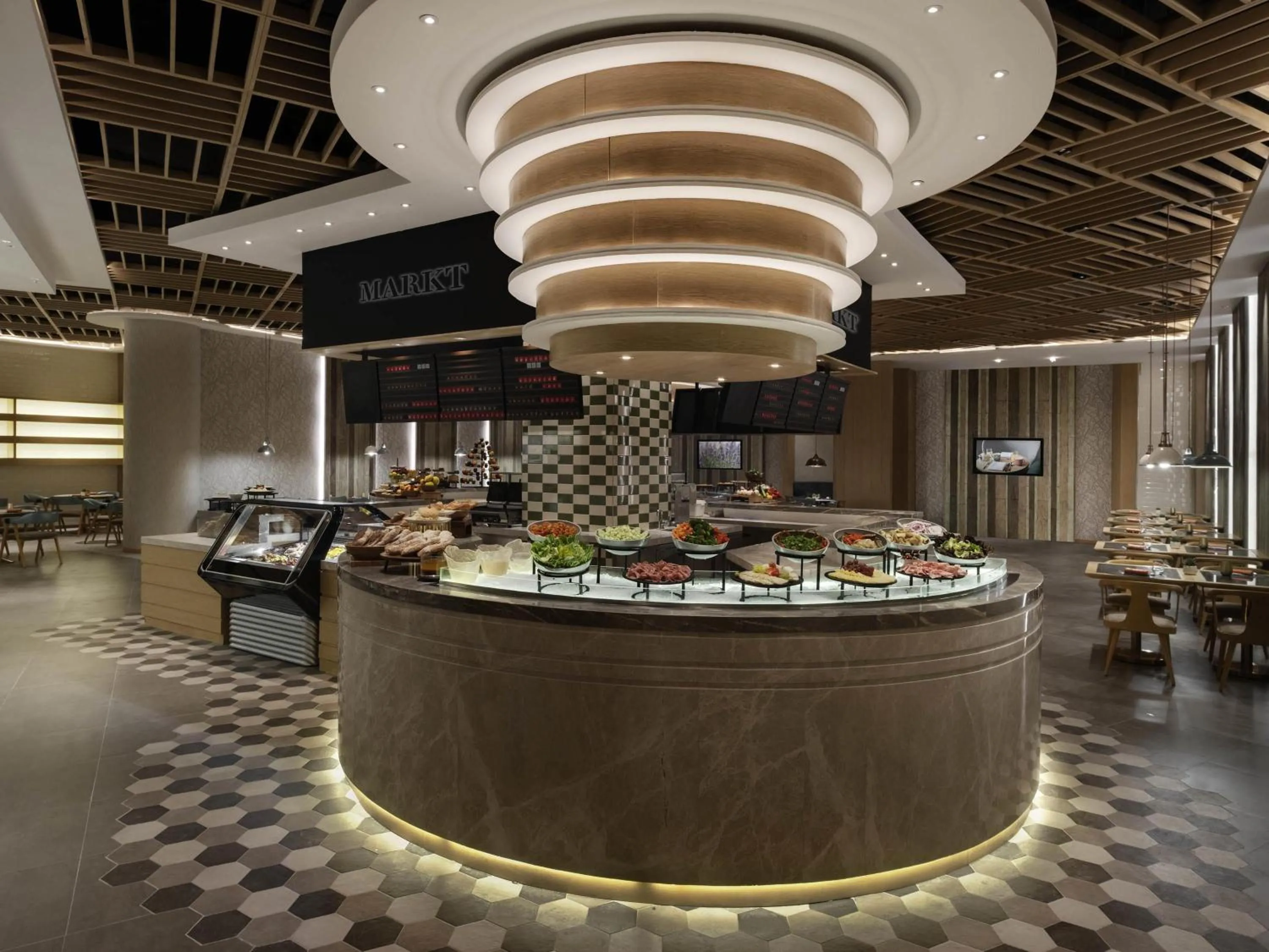 Restaurant/places to eat in Swissôtel Clark Philippines