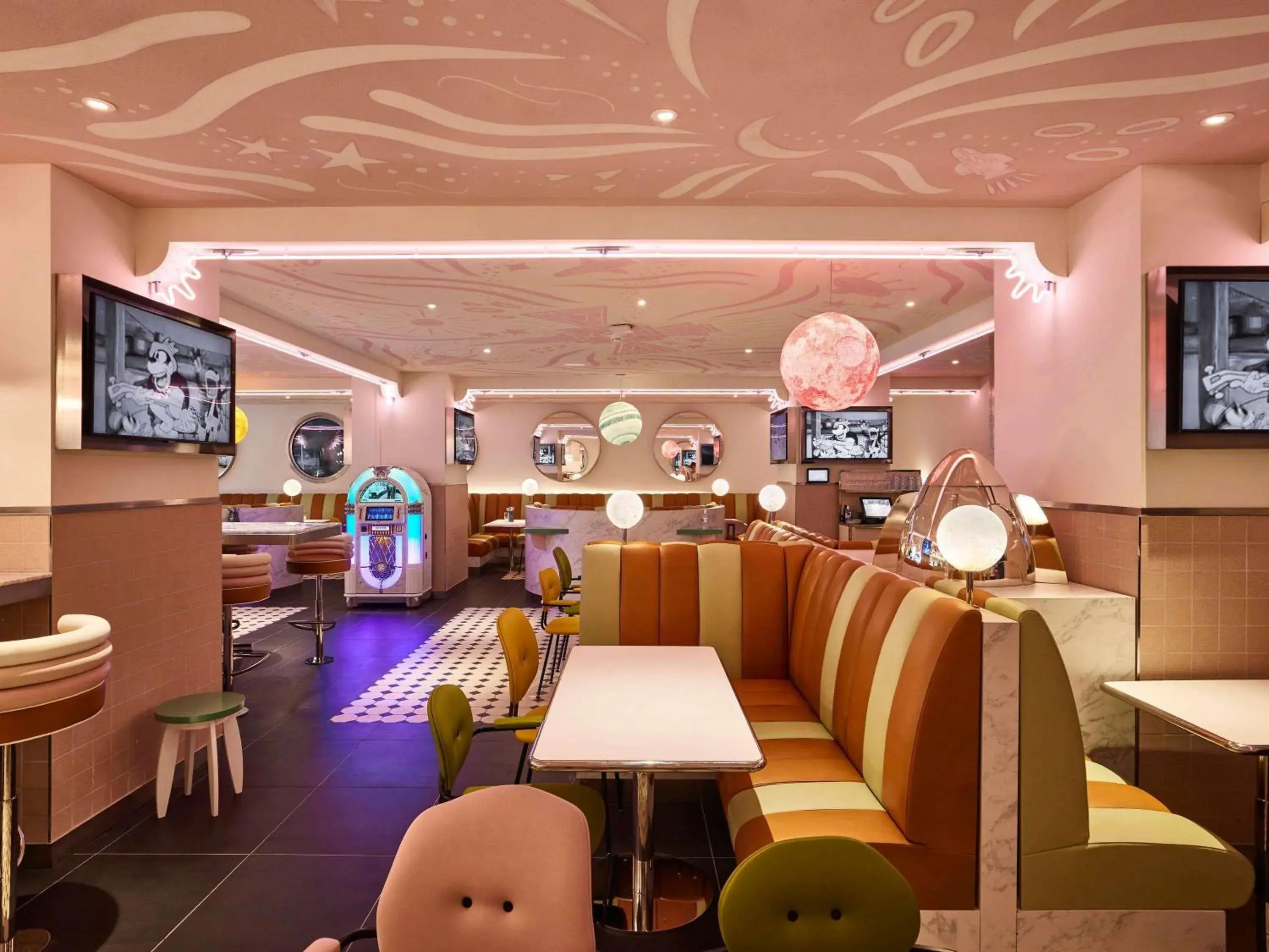 Restaurant/places to eat in Mama Shelter Paris La Défense Restaurant/places to eat in Mama Shelter Paris La Défense