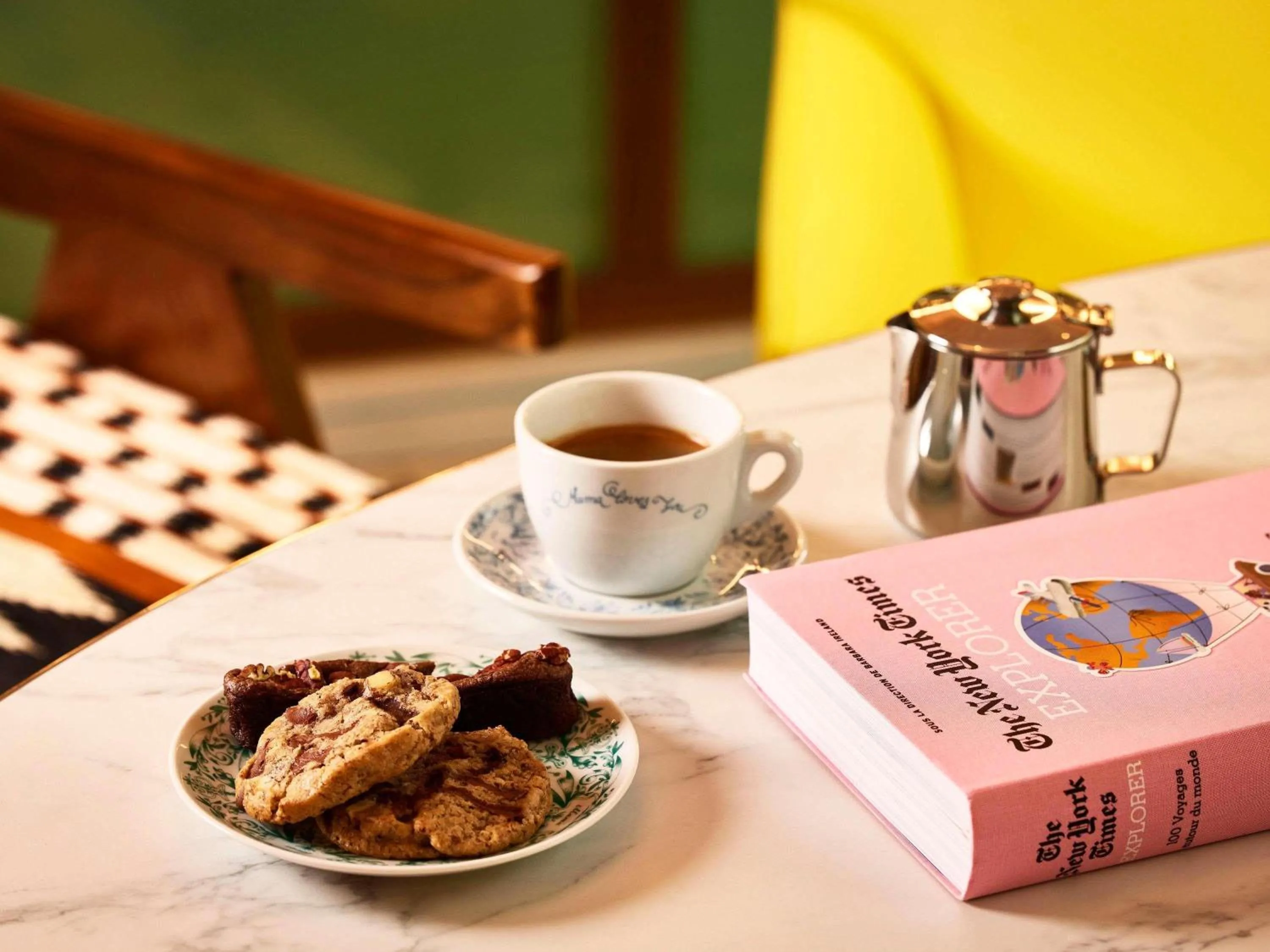 Restaurant/places to eat in Mama Shelter Paris La Défense