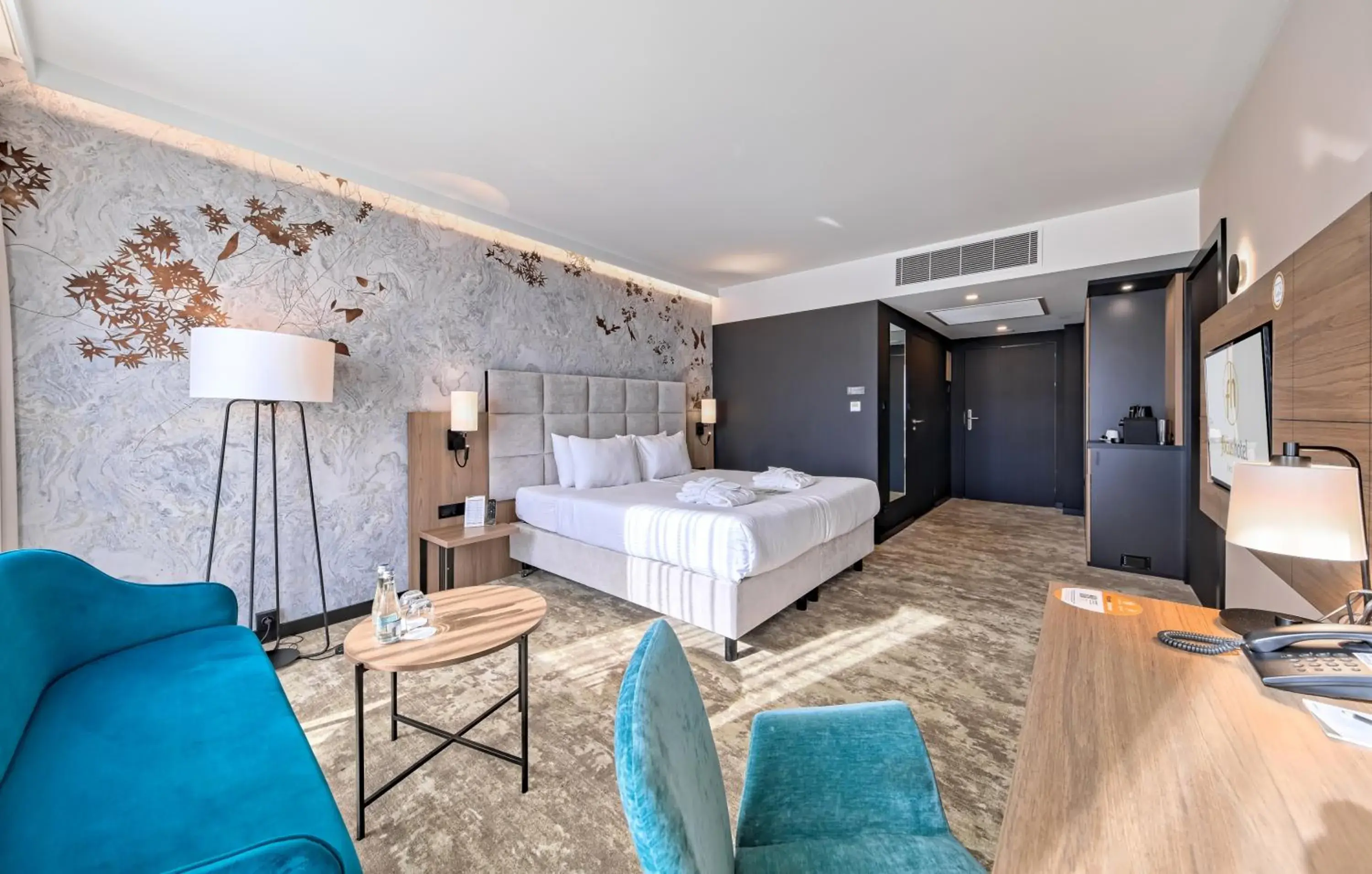 Photo of the whole room, Bed in Focus Hotel Premium Warszawa Photo of the whole room, Bed in Focus Hotel Premium Warszawa