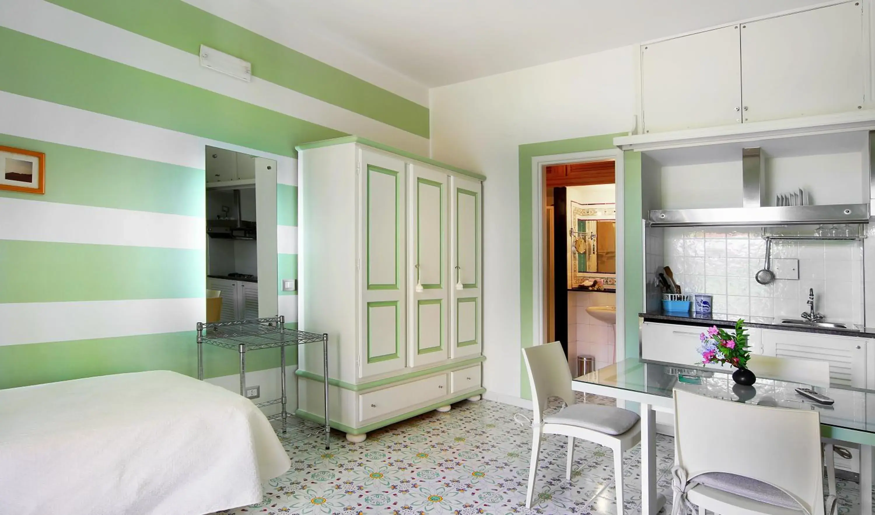 Studio (2 Adults) in Hotel Residence Mendolita Studio (2 Adults) in Hotel Residence Mendolita