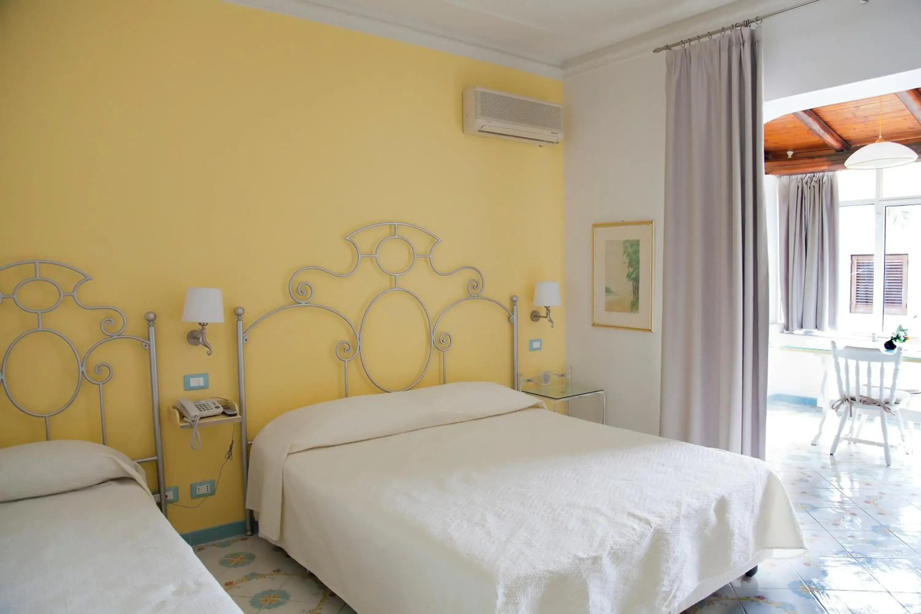 Studio (3 Adults) in Hotel Residence Mendolita Studio (3 Adults) in Hotel Residence Mendolita